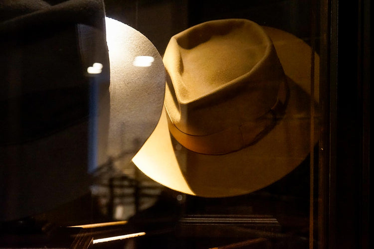 HAT