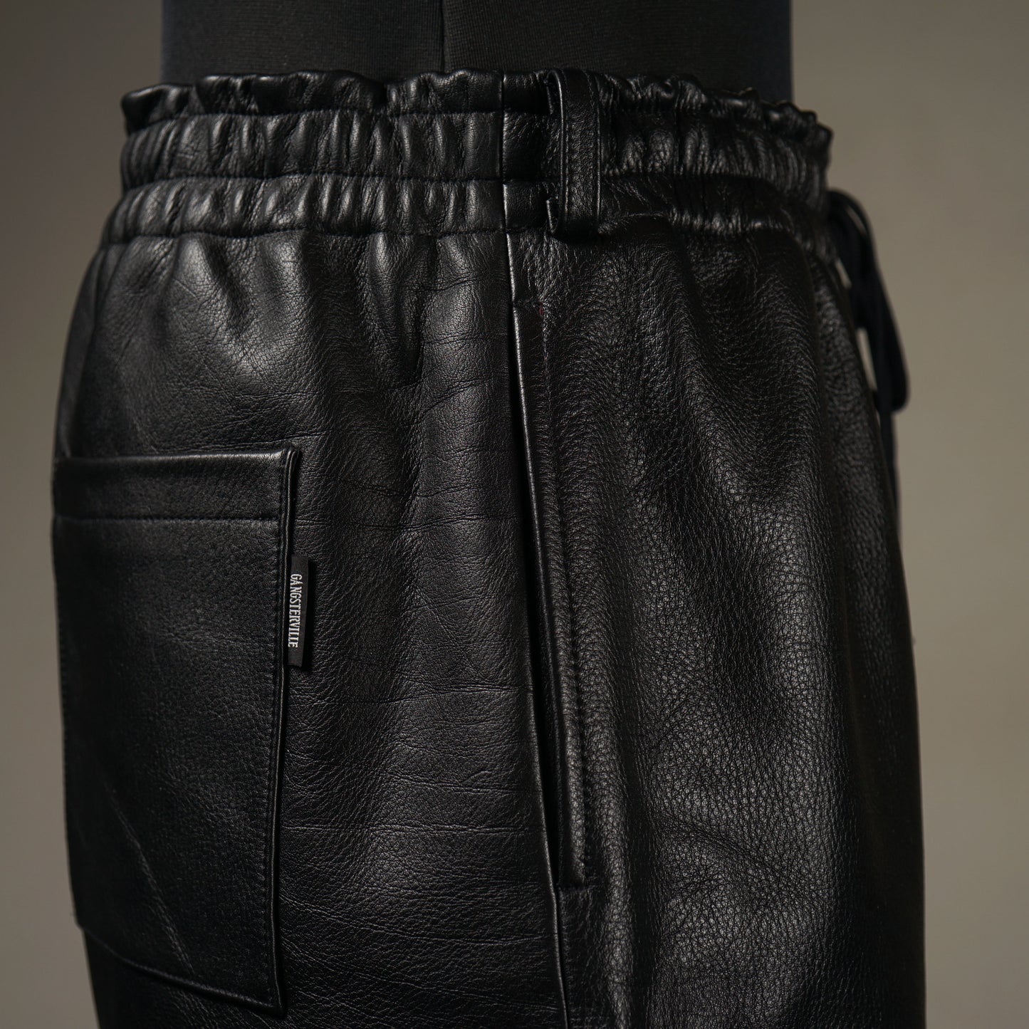 LOCOS - LEATHER SHORTS / GSV5126