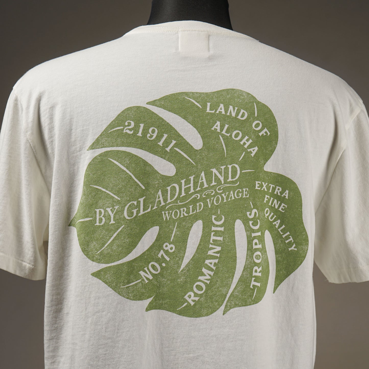 LAND OF ALOHA - S/S T-SHIRTS / BYGH5118