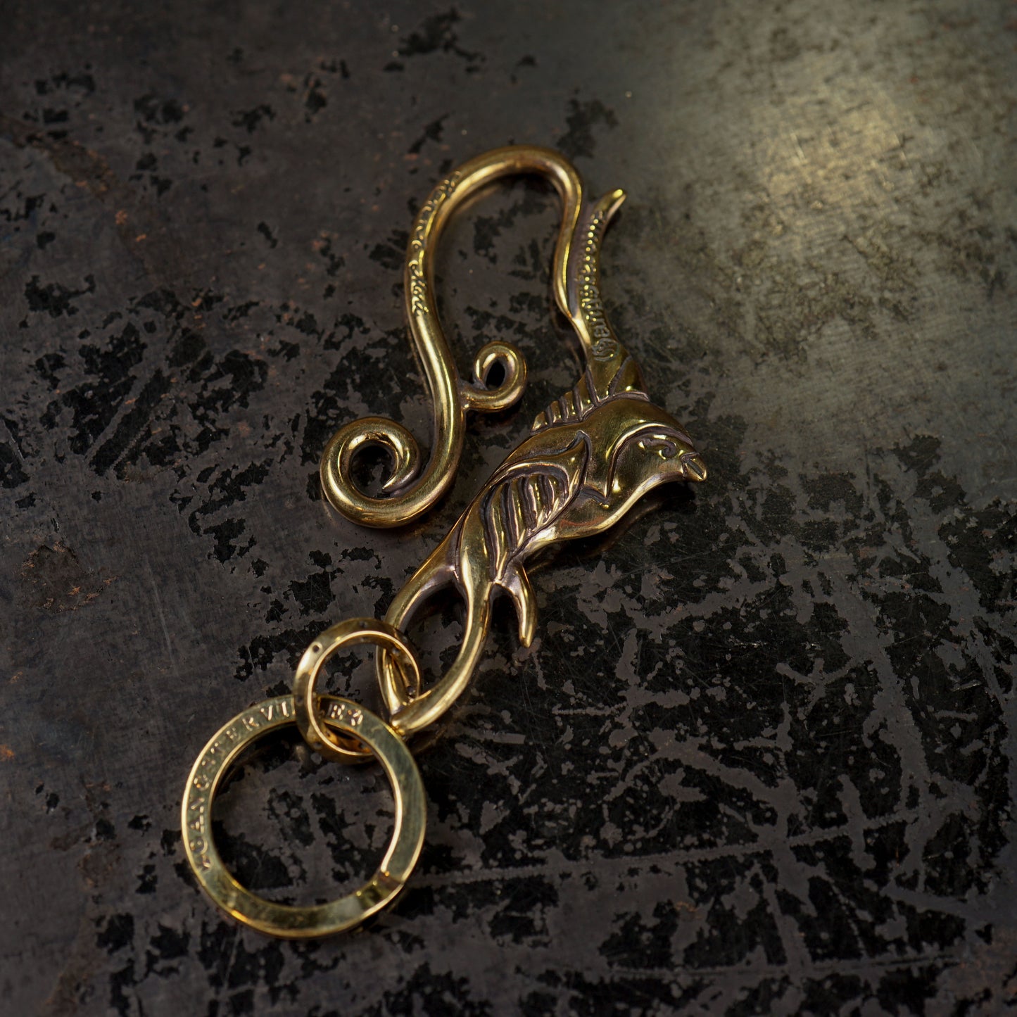 SWALLOW - KEYHOLDER/ GALCIA×GSV-03