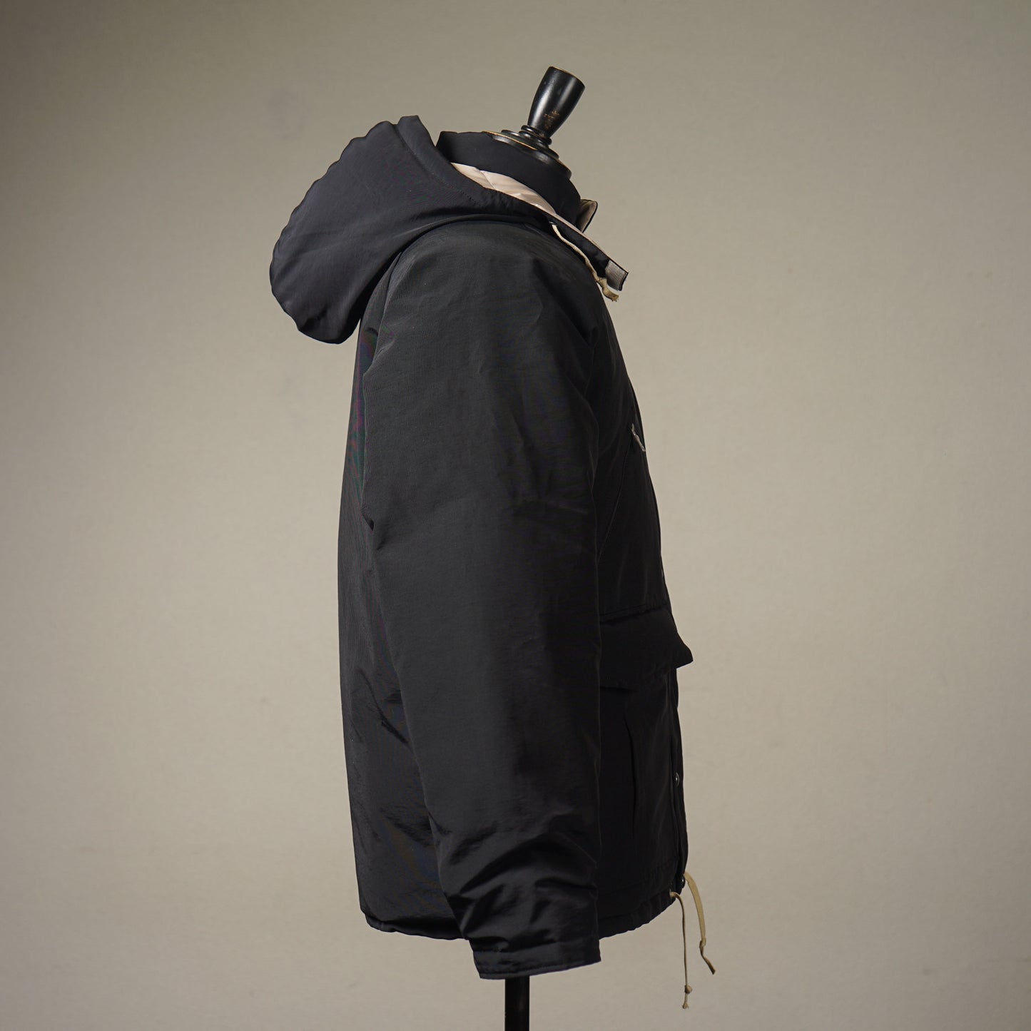 HUNTERS - DOWN JACKET / BYGH-23-AW-03