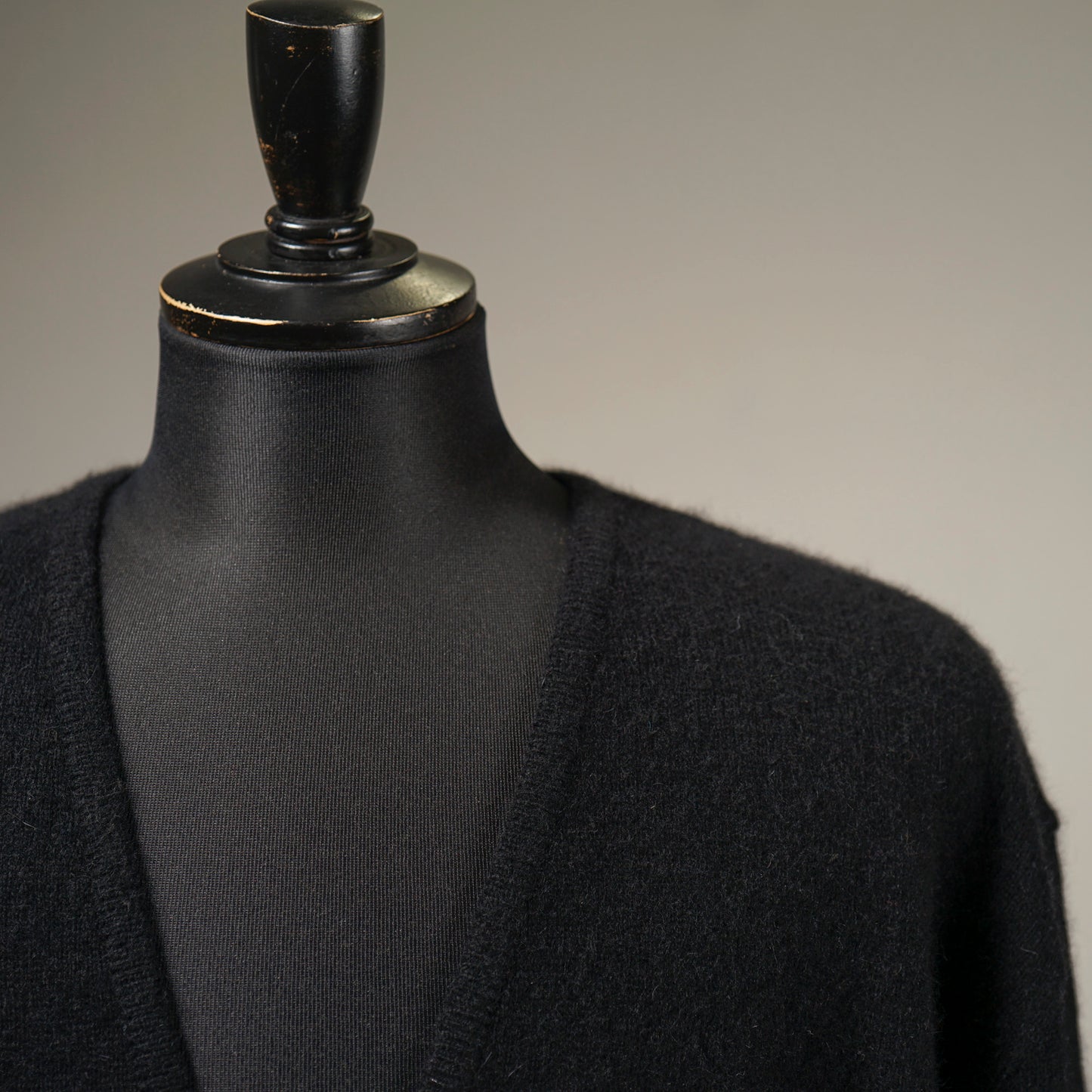 SACRED HEART - RACCOON CARDIGAN / GSV-23-AW-07