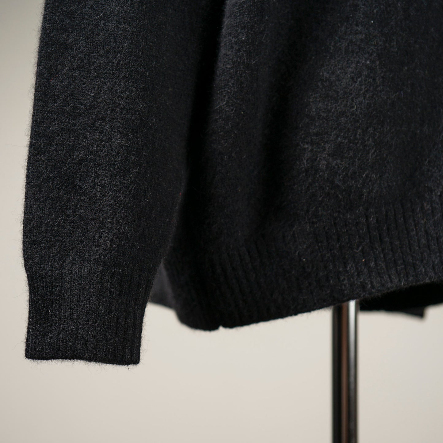 SACRED HEART - RACCOON CARDIGAN / GSV-23-AW-07