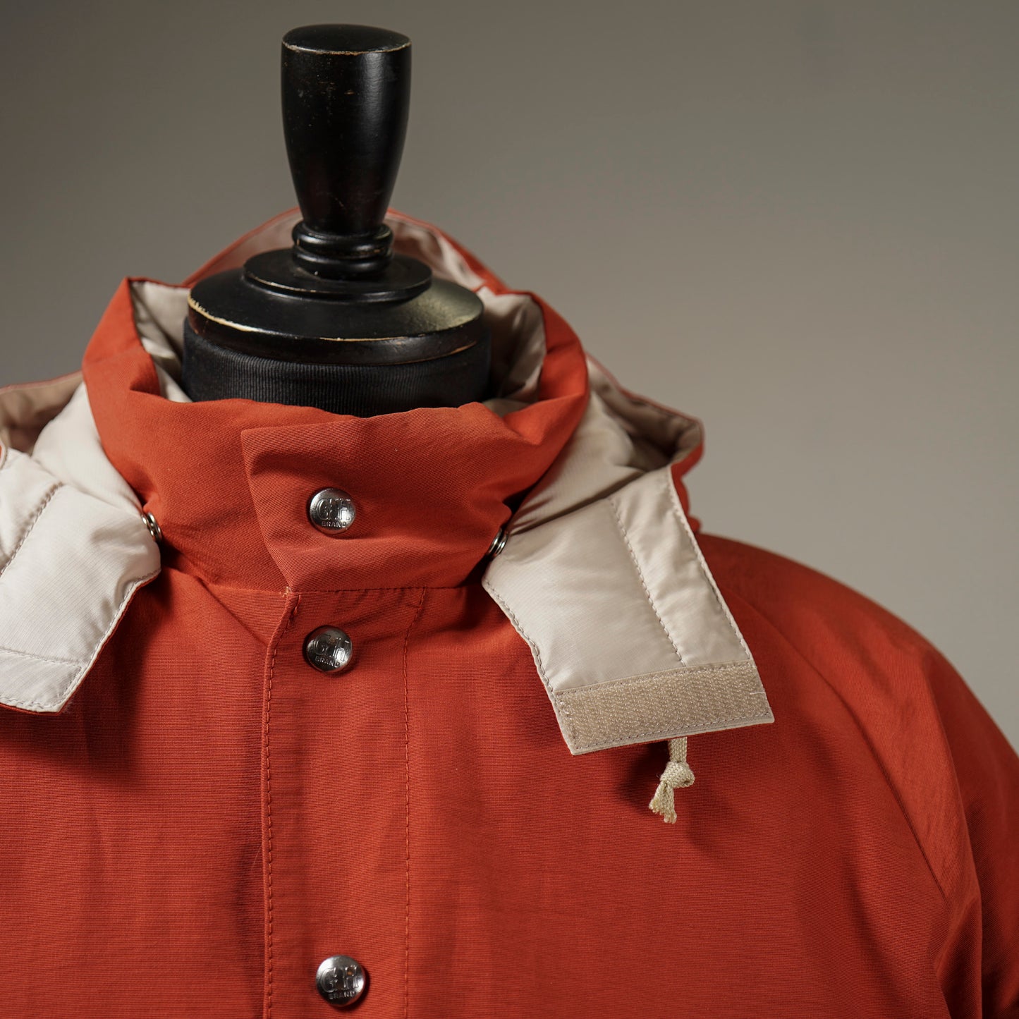 HUNTERS - DOWN JACKET / BYGH-23-AW-03