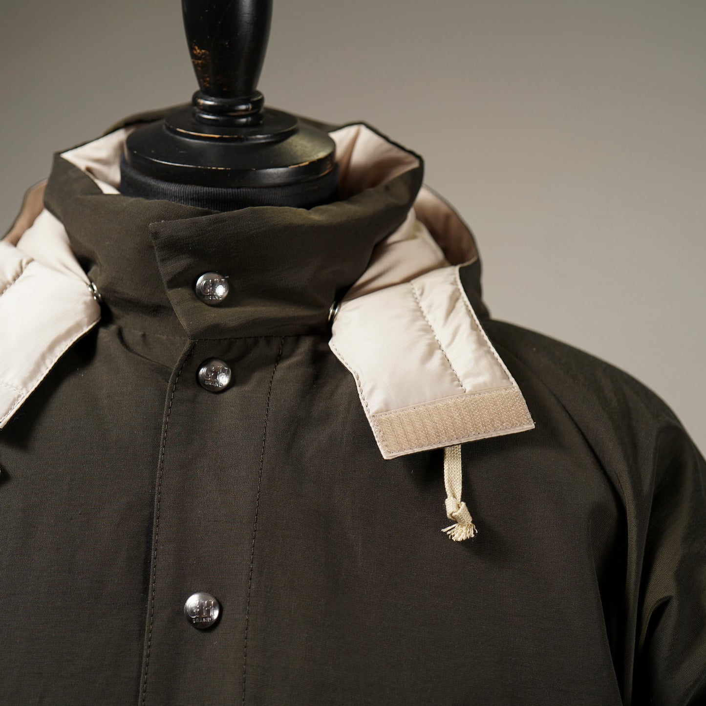 HUNTERS - DOWN JACKET / BYGH-23-AW-03