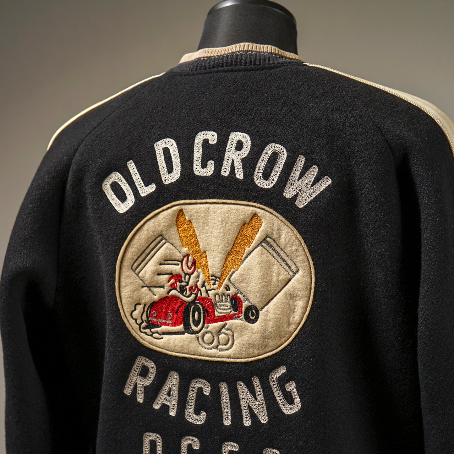 V8 - CLUB JACKET / OC-23-AW-04