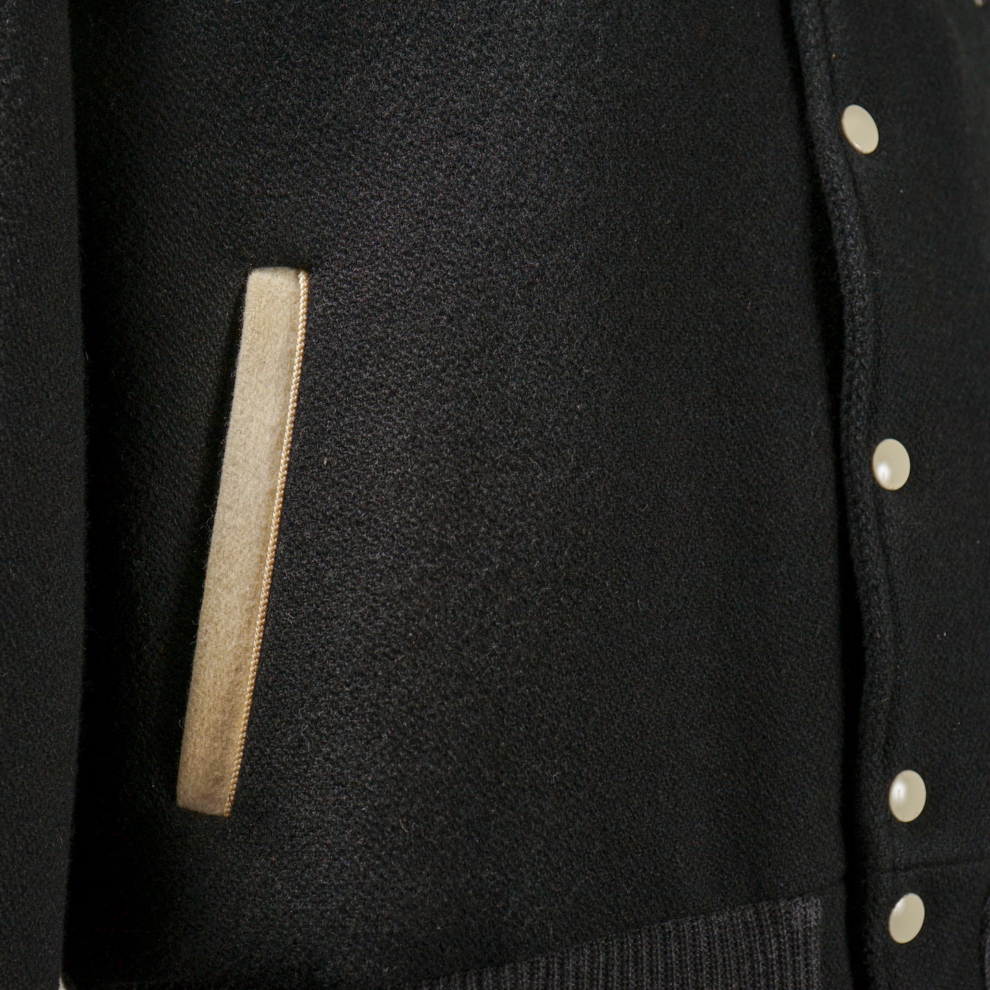 V8 - CLUB JACKET / OC-23-AW-04