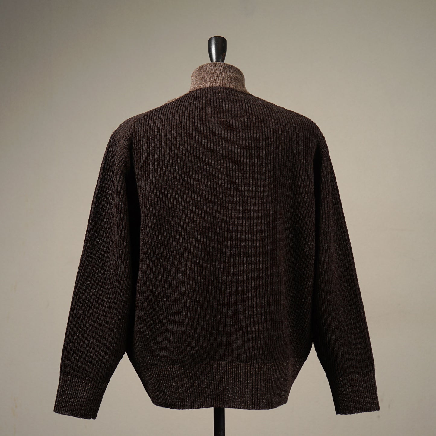 RED GENT - JEEP KNIT / BYGH-24-AW-08