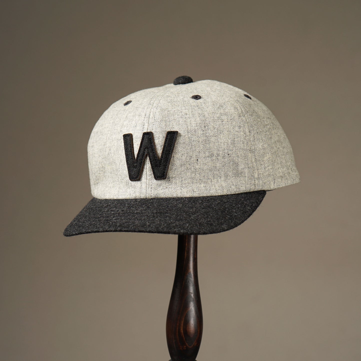 W - BASEBALL CAP / WRD-24-AW-G02