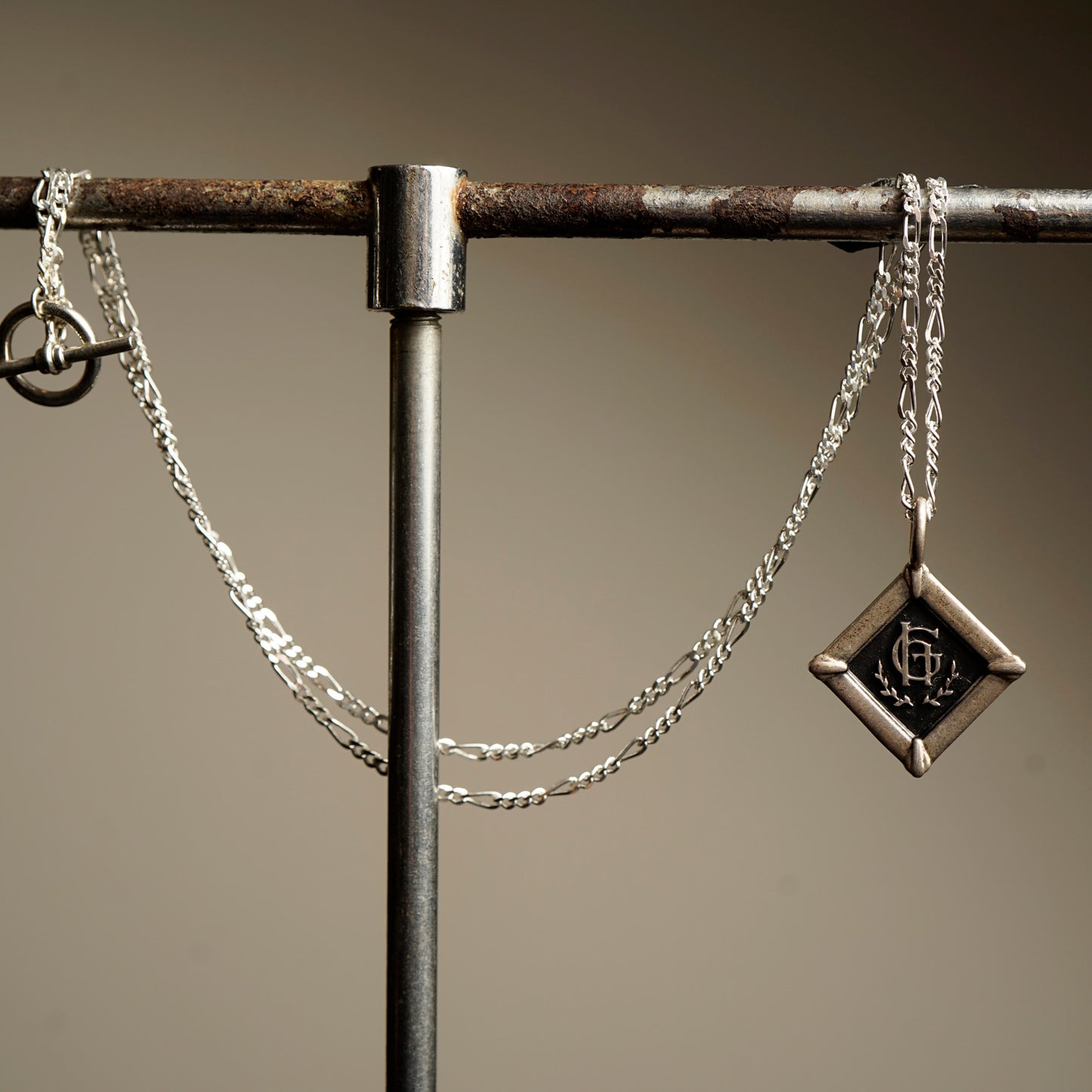 FOB TOP & CHAIN