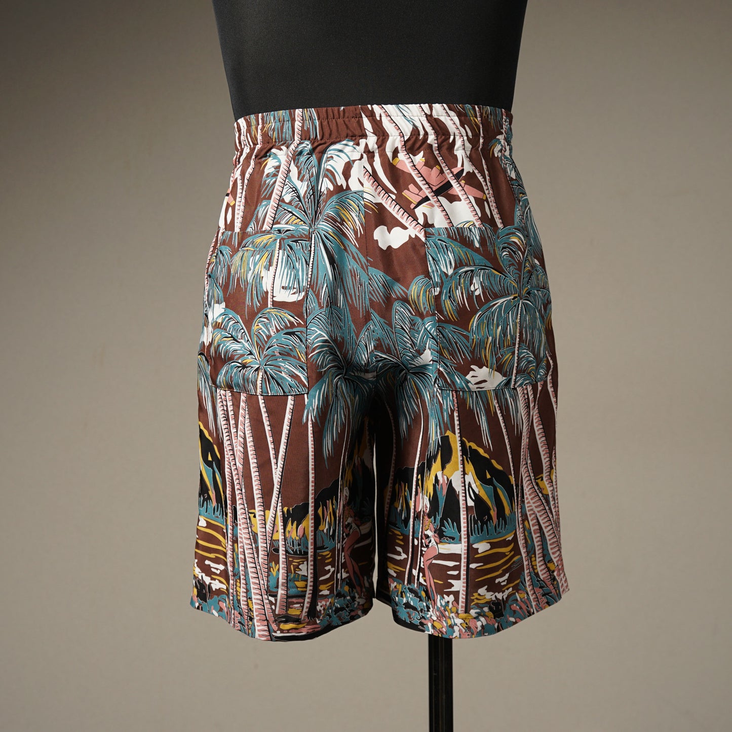 PALM TREE - SHORTS / BYGH-23-SS-08
