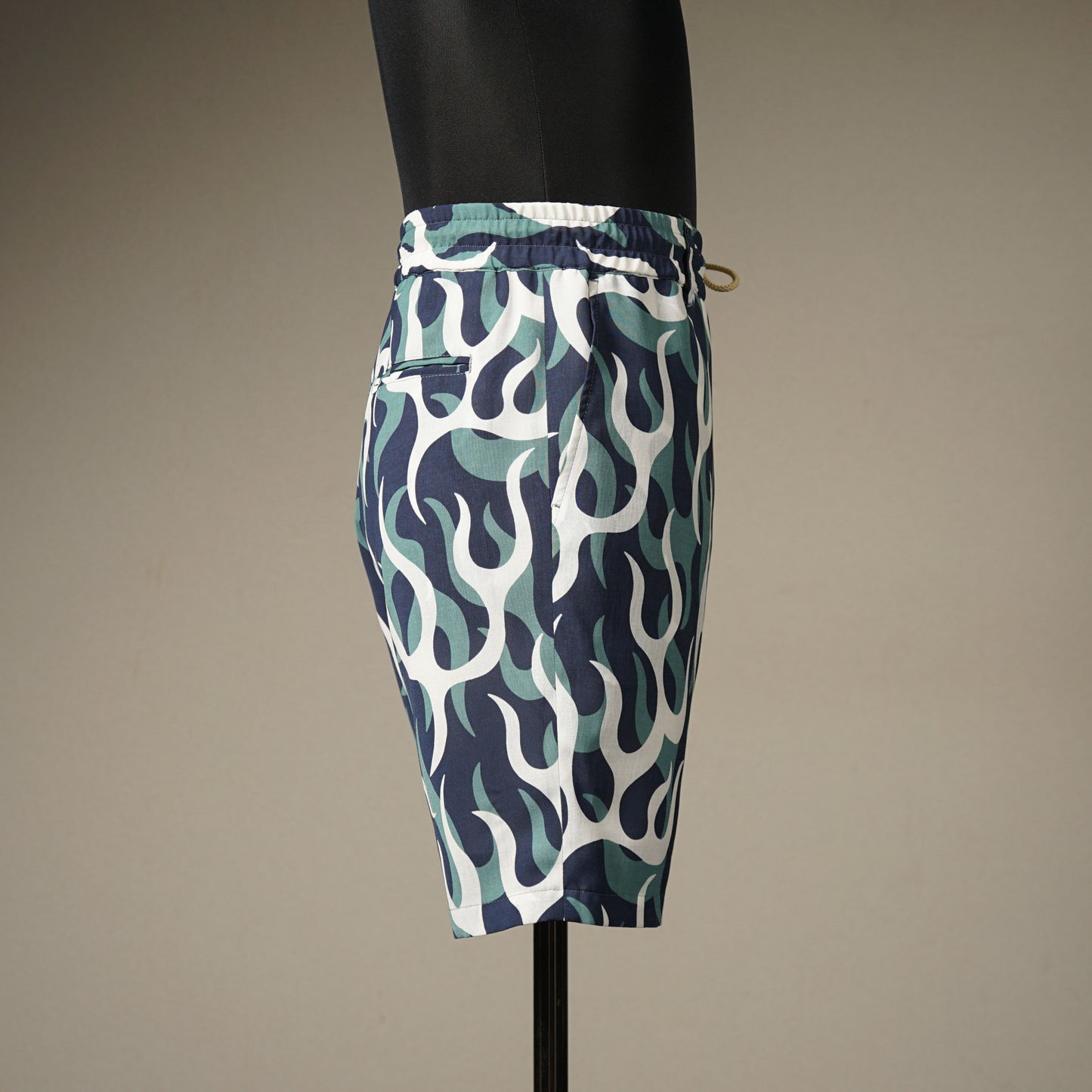 PSYCHO FLAMES - SHORTS/ WRD-23-SS-12
