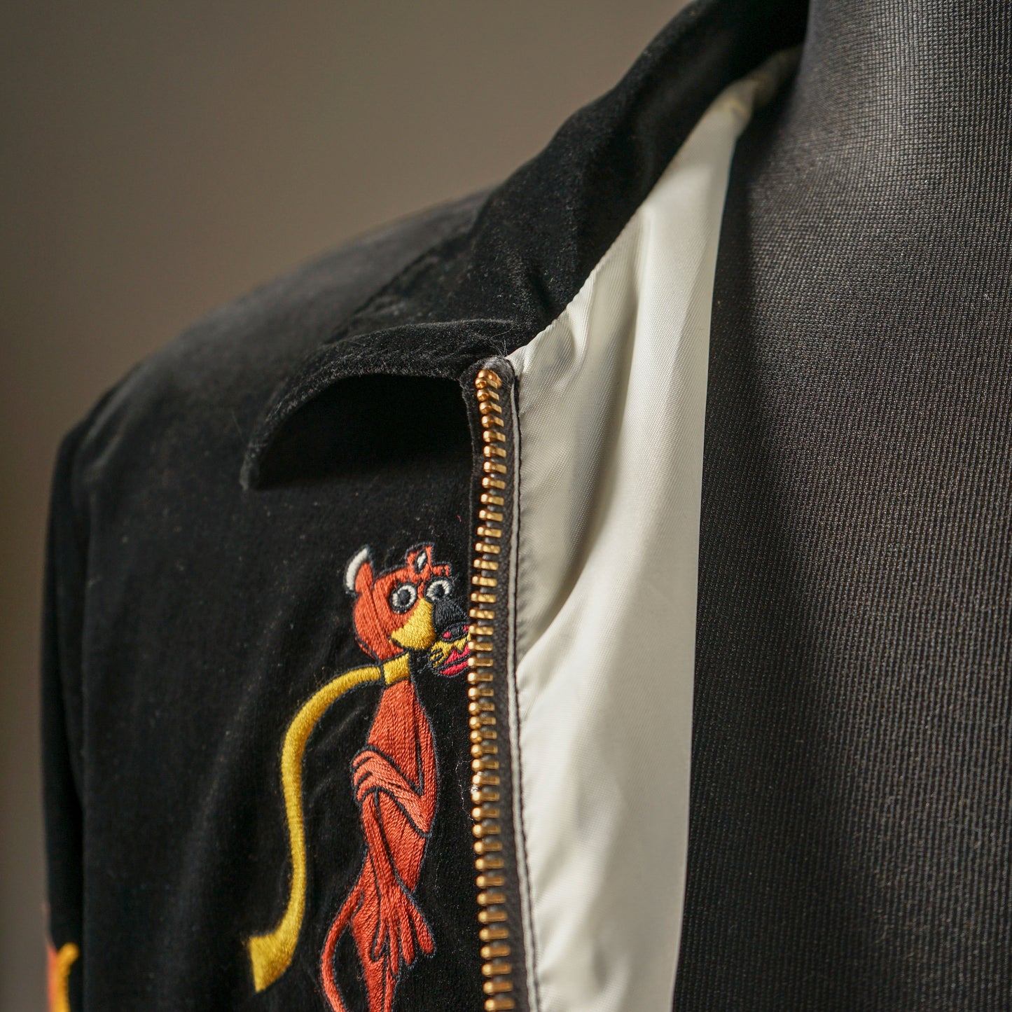 SOUVENIR - JACKET "VELVETEEN PAINTING" / WRD-23-SS-01
