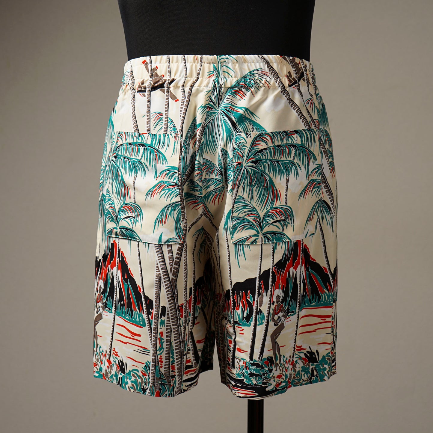 PALM TREE - SHORTS / BYGH-23-SS-08