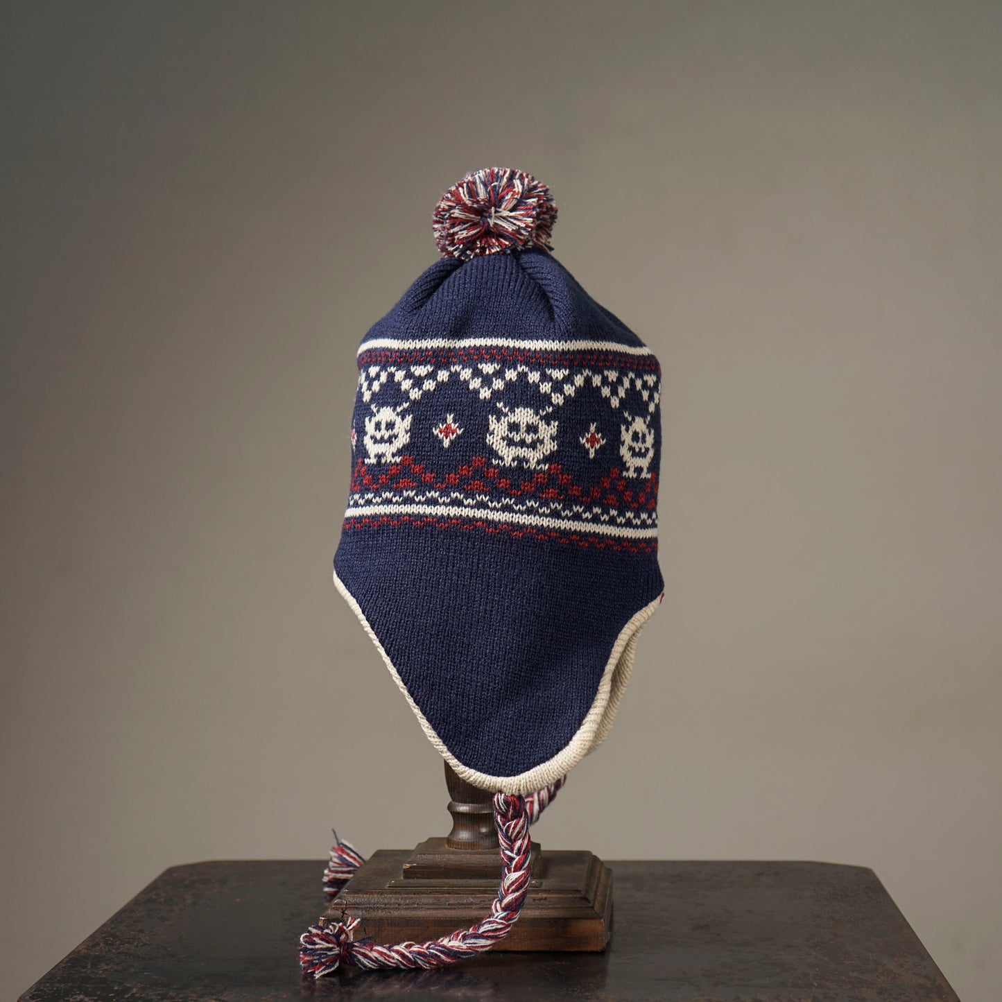 LOOK INVADING - EARMUFFS KNIT CAP / WRD53G04