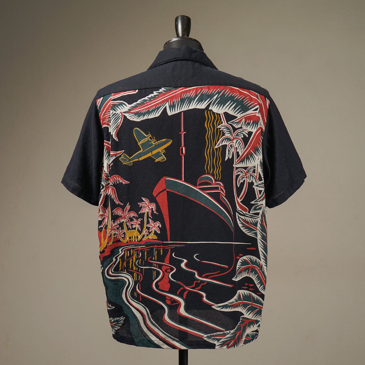 TROPICAL - S/S BACK PANEL SHIRTS / BYGH5113