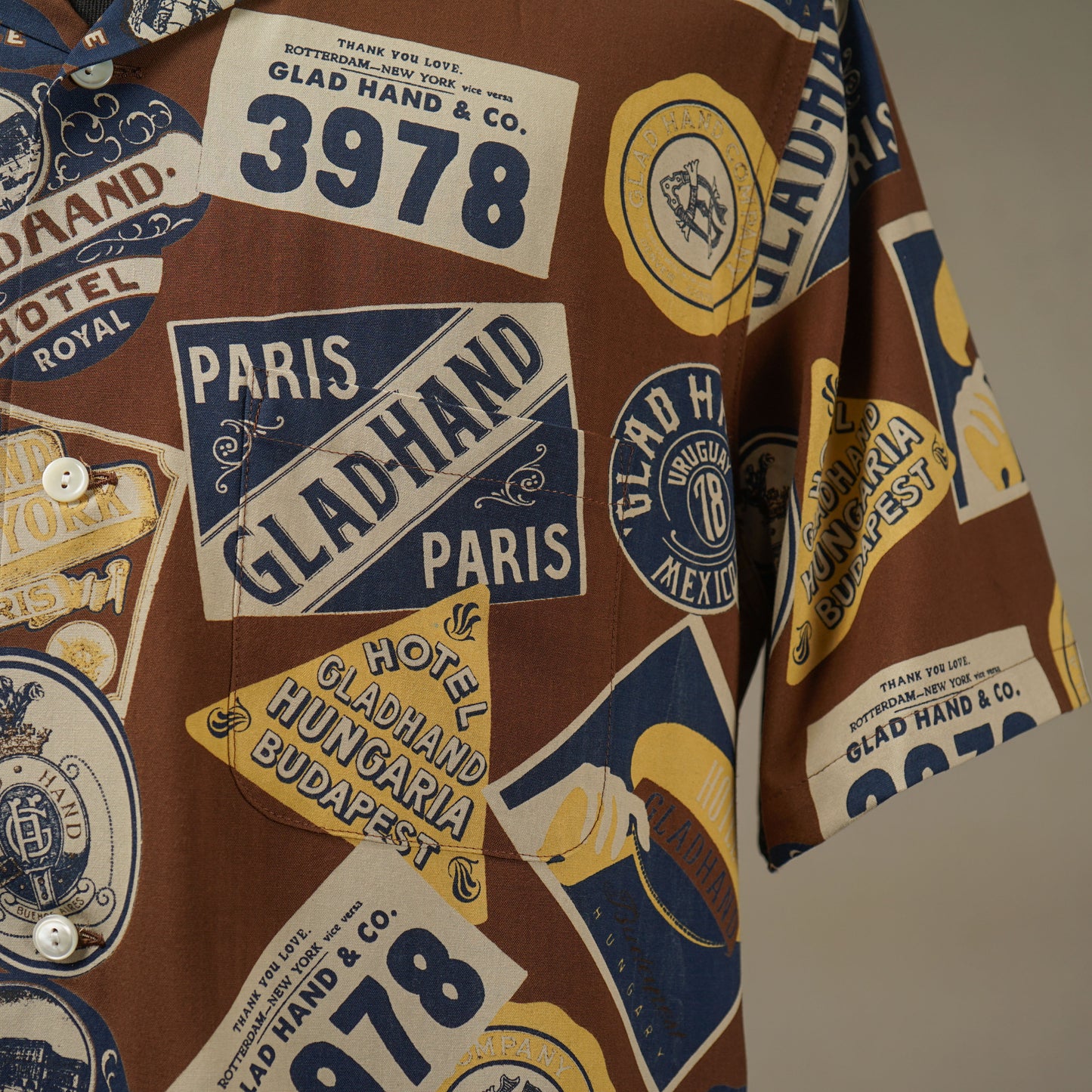 LUGGAGE LABEL - S/S SHIRTS / BYGH5106