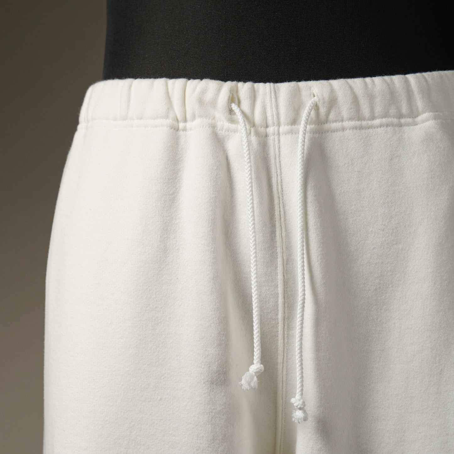 CIRCLE SIG - SWEAT PANTS / GSV-24-SS-18