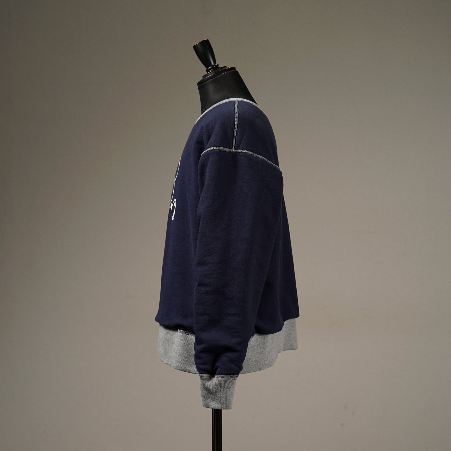 WIND UP - REVERSIBLE SWEAT / WRD-23-AW-12