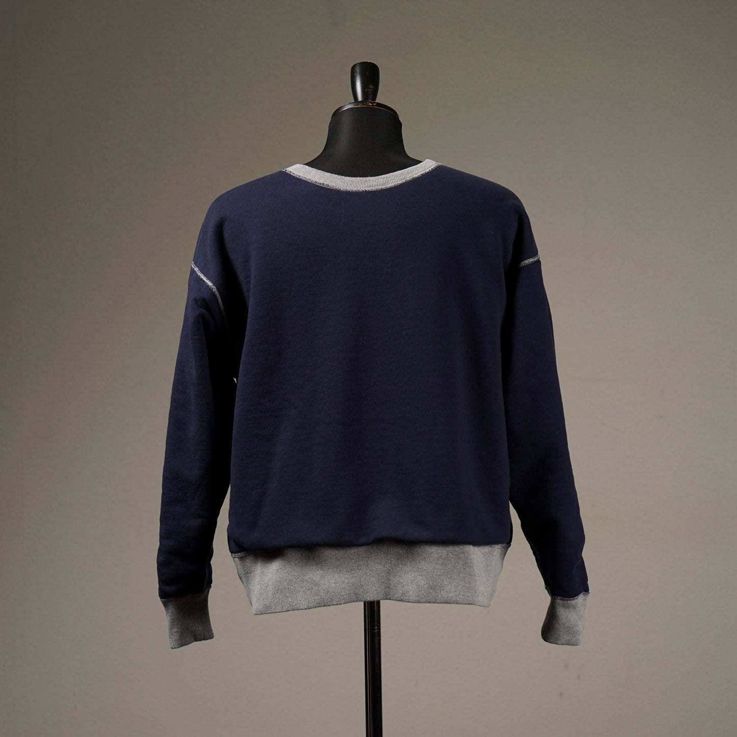 WIND UP - REVERSIBLE SWEAT / WRD-23-AW-12