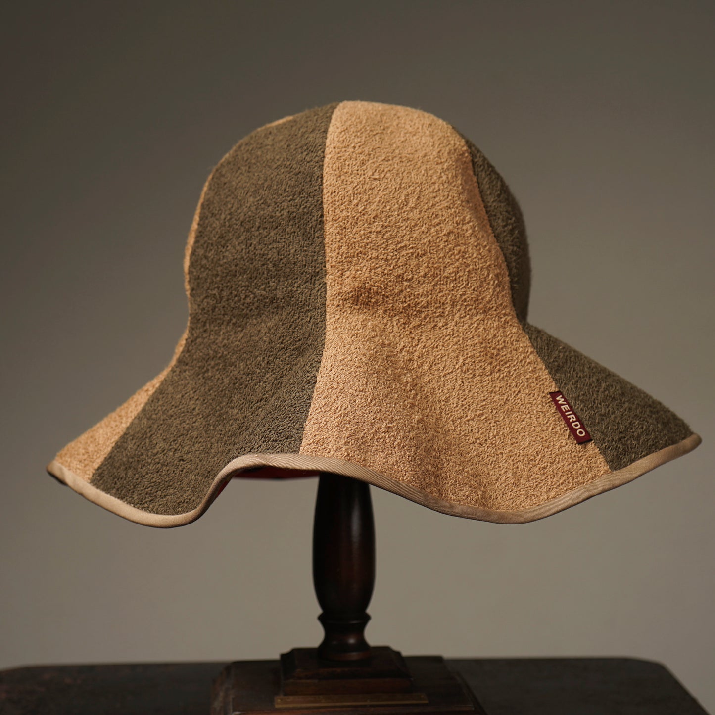 WEIRDO HUT - REVERSIBLE HAT / WRD-24-SS-G04
