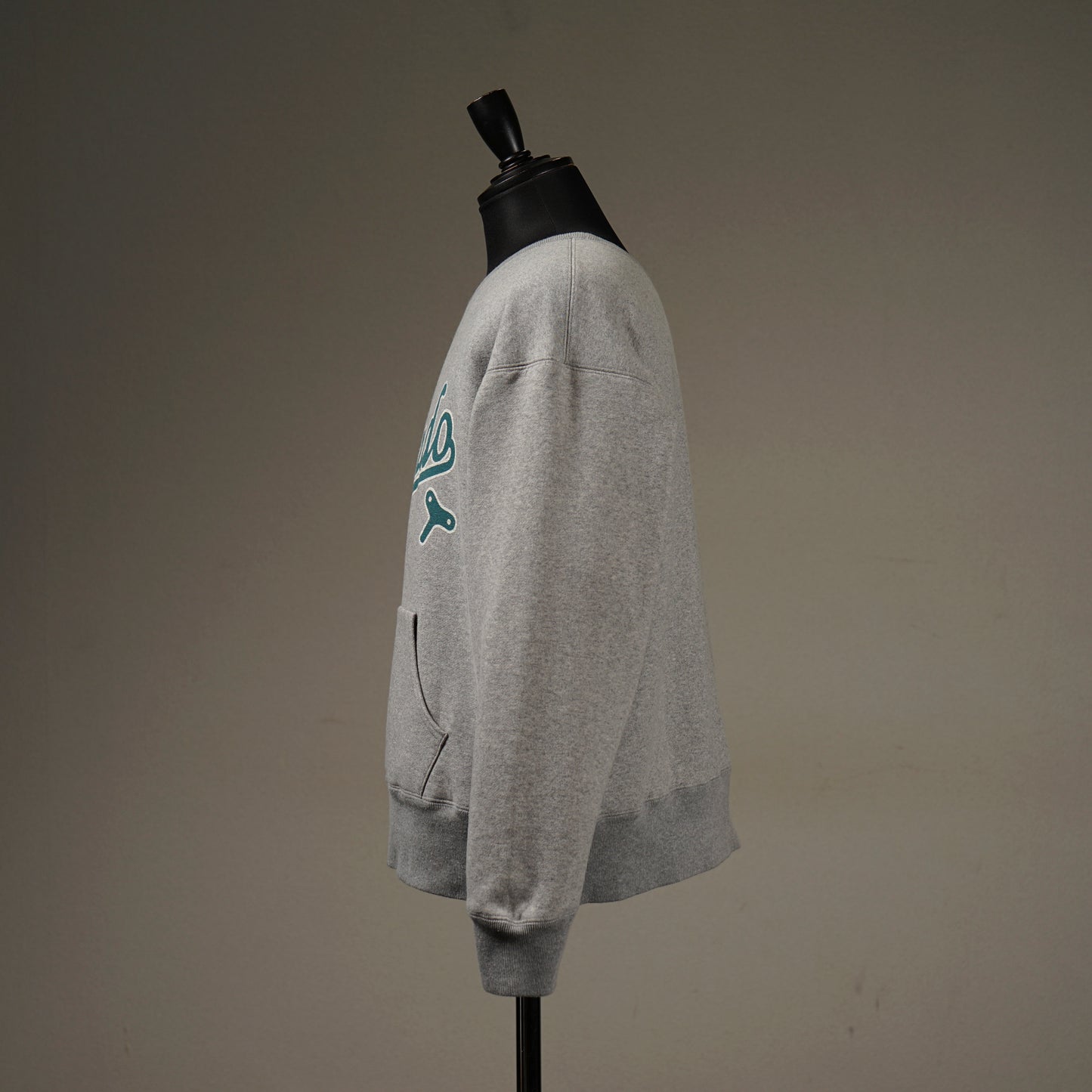 WIND UP - REVERSIBLE SWEAT / WRD-23-AW-12