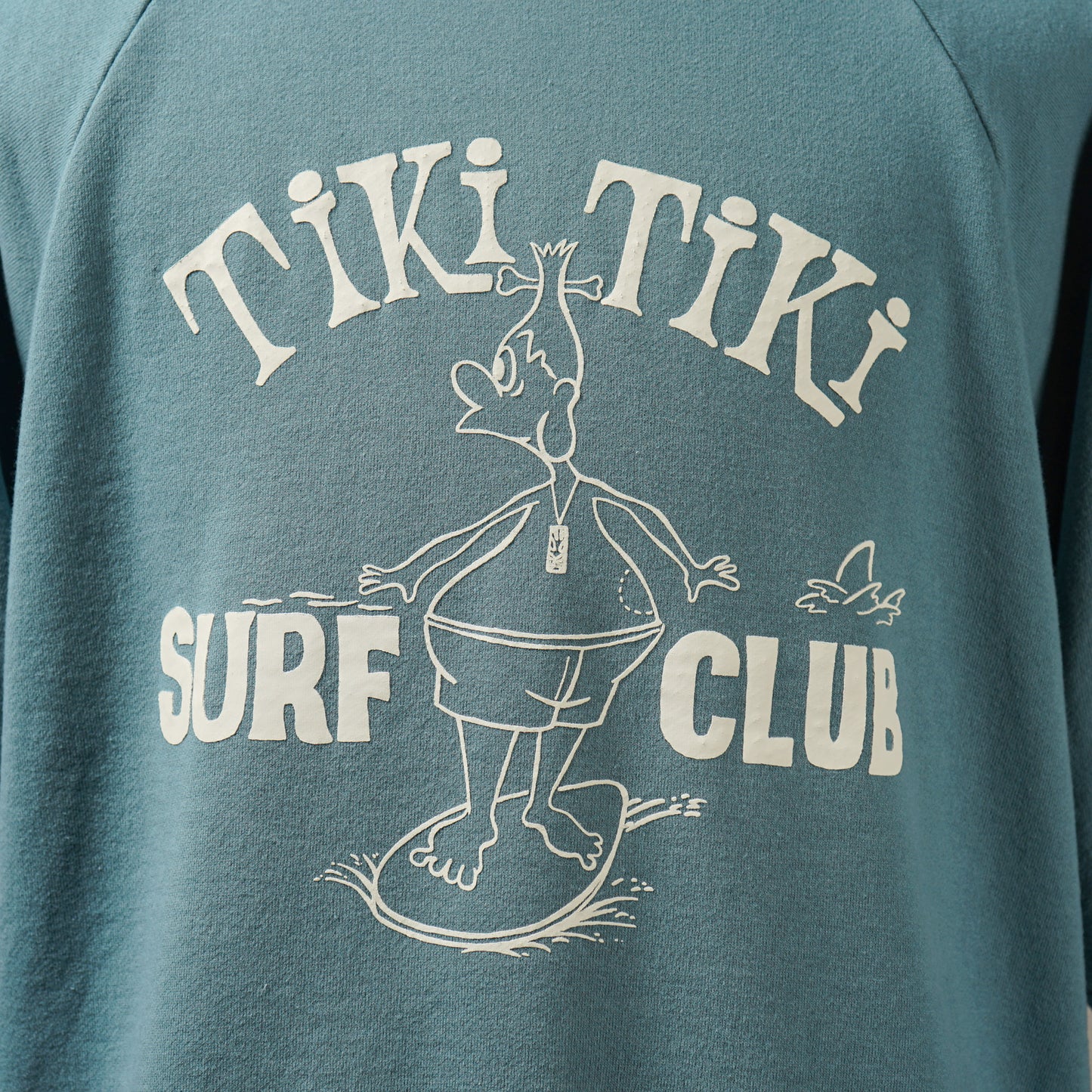 TIKITIKI SURF CLUB - S/S SWEAT / WRD-24-SS-15