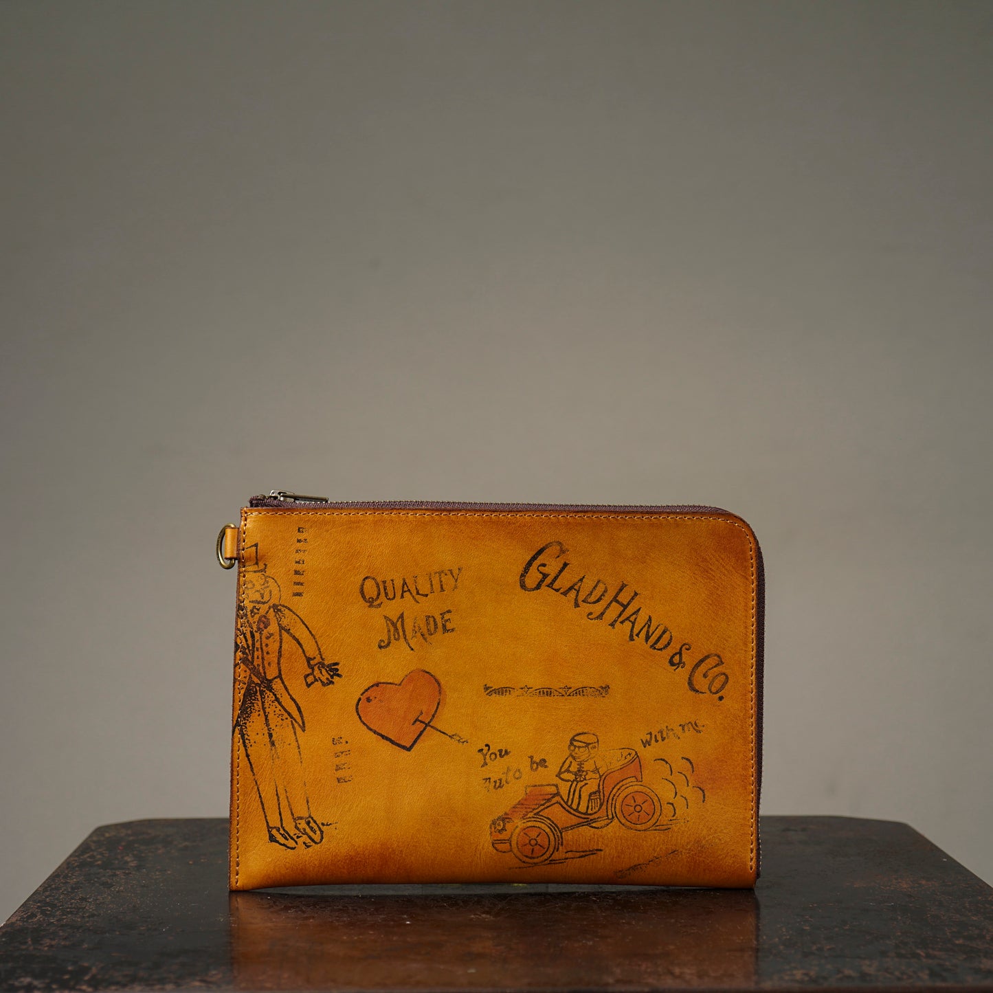LEATHER DOCUMENT BAG "GLAD POSTALS"【VASCO × GLADHAND】
