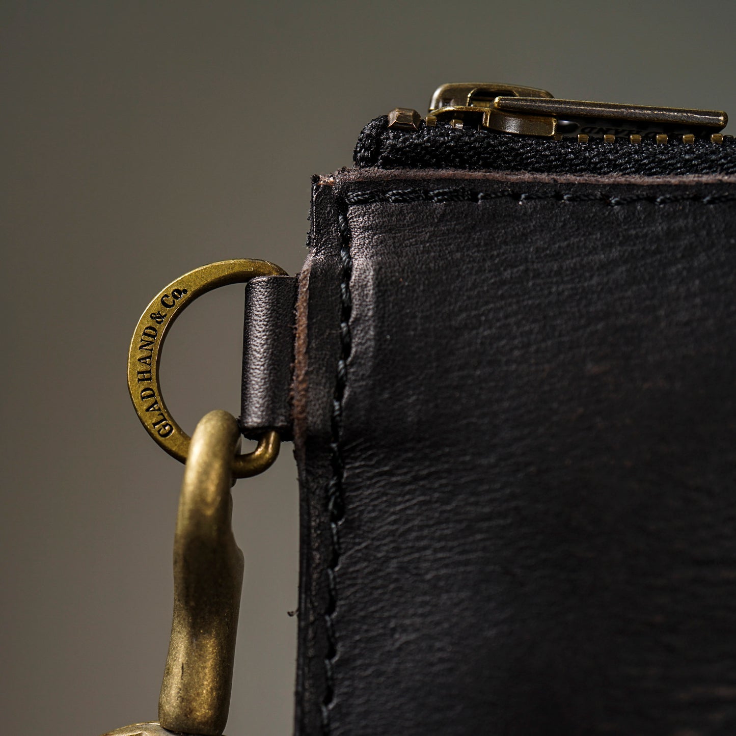 LEATHER PC SLEEVE "GLAD POSTALS" 【VASCO × GLADHAND】