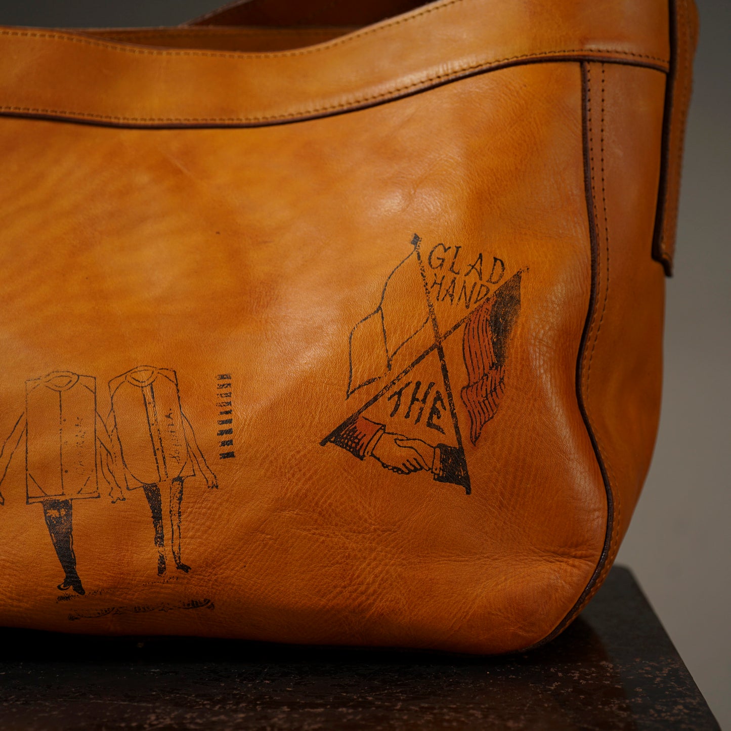 LEATHER NEWS PAPER BAG "GLAD POSTALS"【VASCO × GLADHAND】