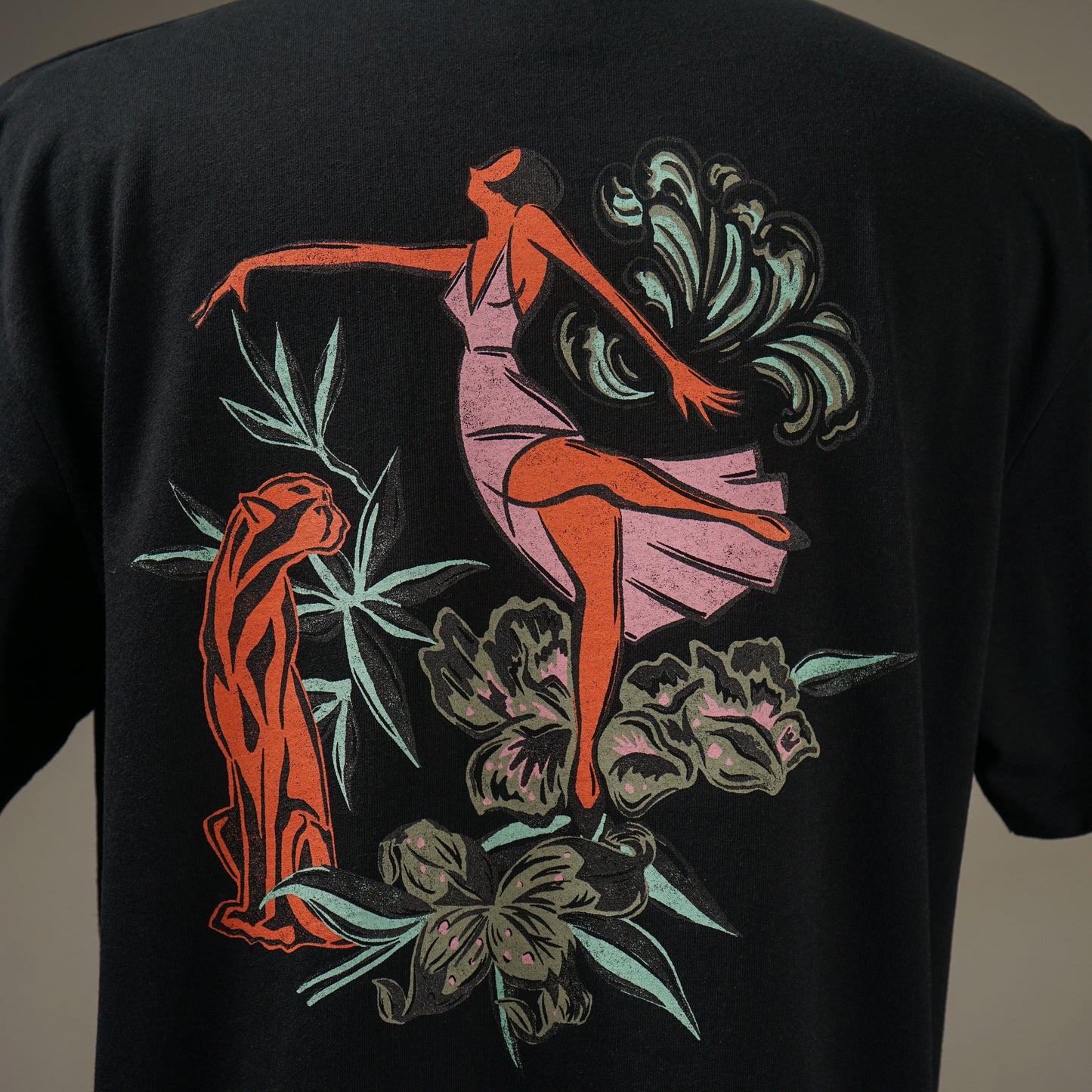 LADY WITH PANTHER - S/S T-SHIRTS / GSV5125