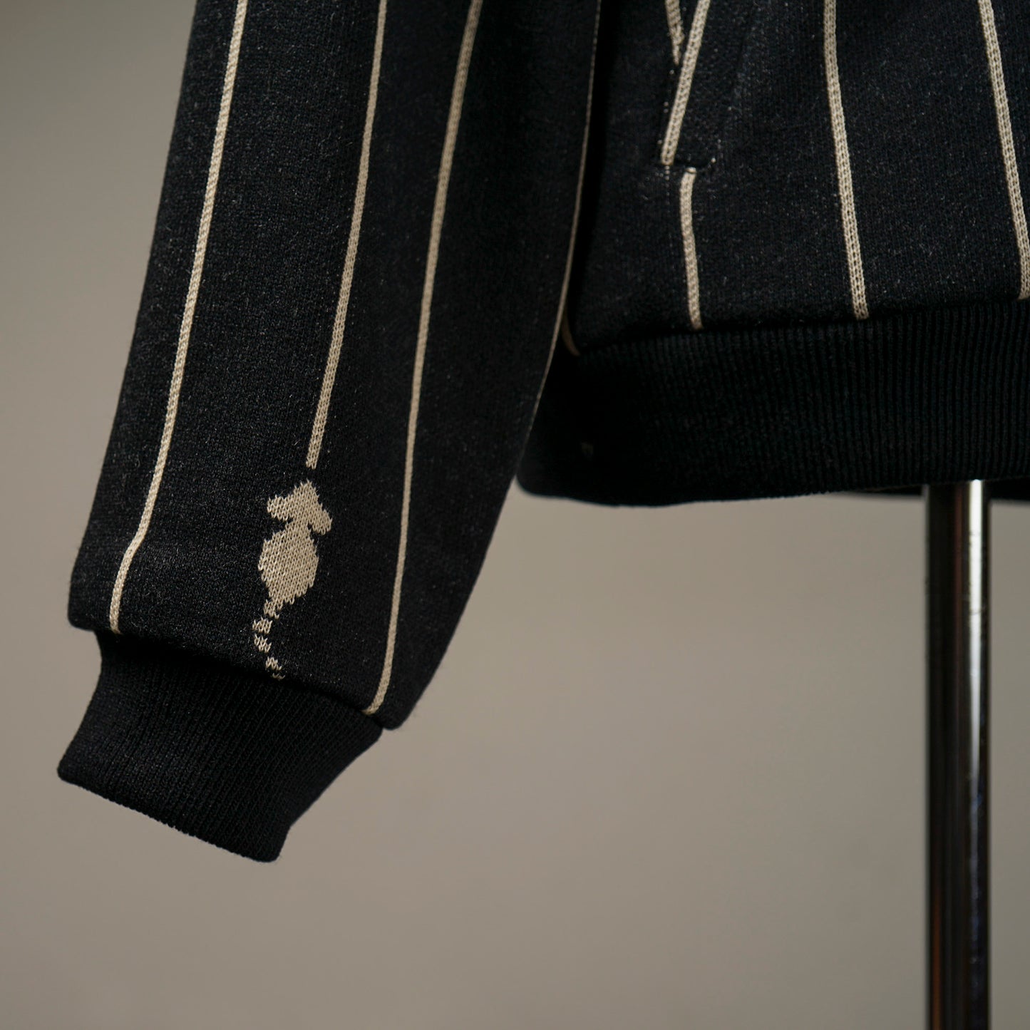 WIND UP - KNIT BLOUSON / WRD-23-AW-08