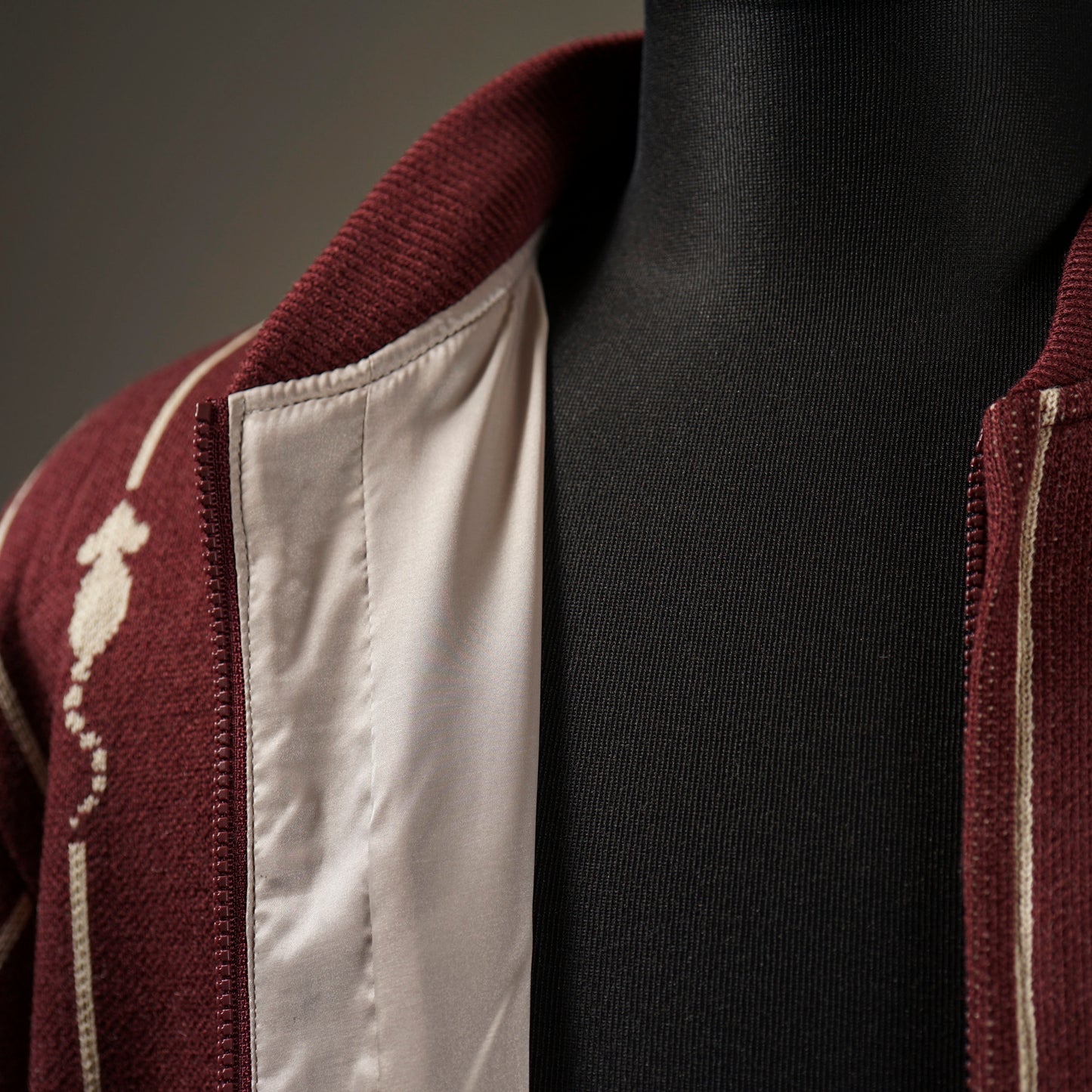 WIND UP - KNIT BLOUSON / WRD-23-AW-08