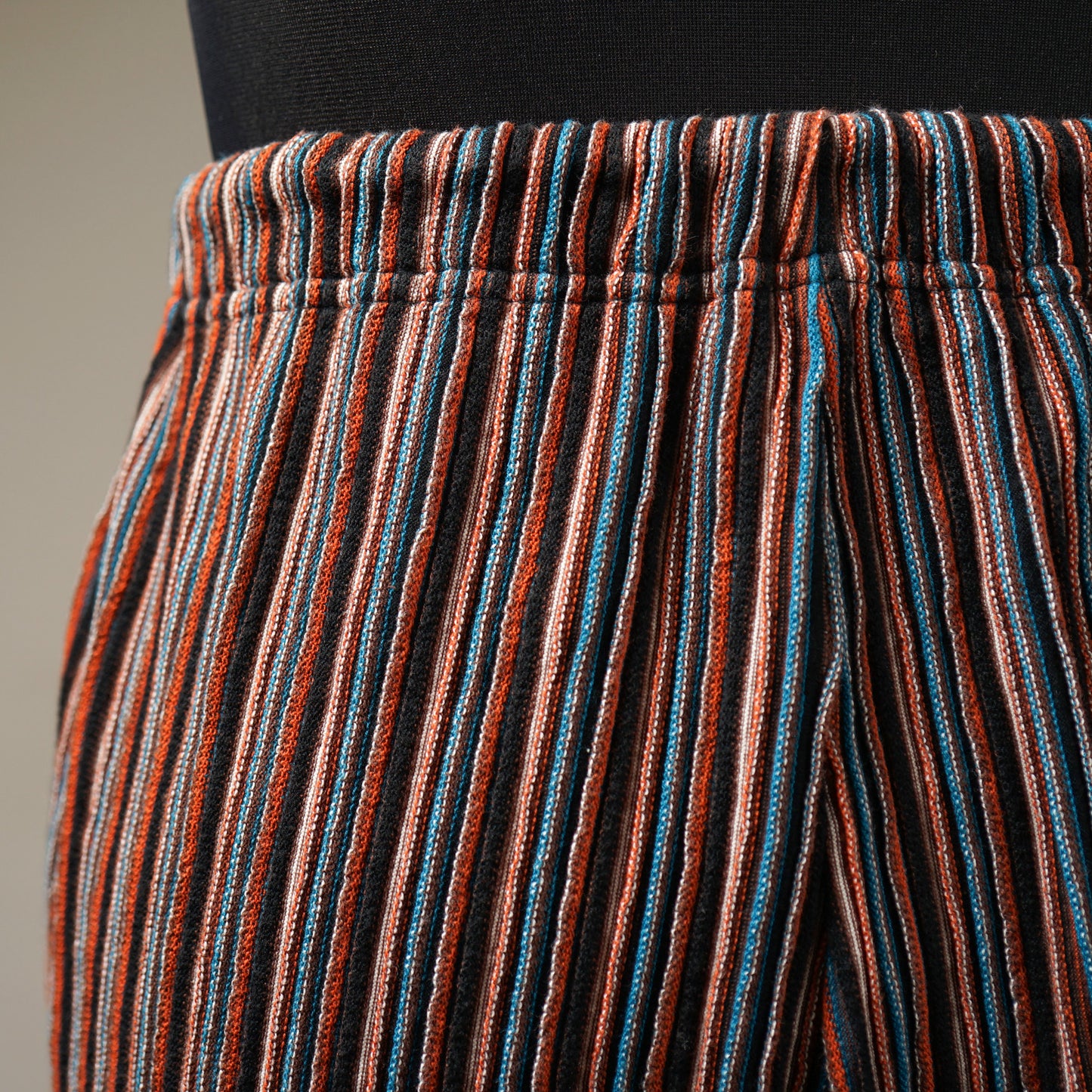 PORN WEIRDO - SHORTS / WRD-24-SS-18