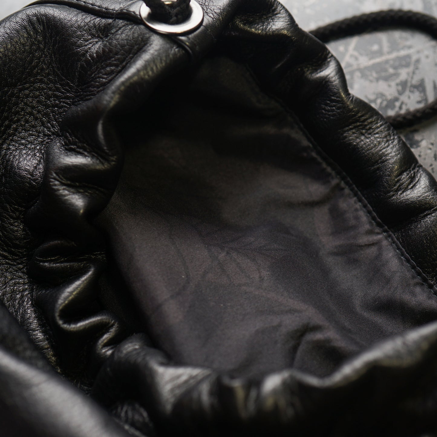DARK NOIR - LEATHER EFFECT BAG / GSV99G01