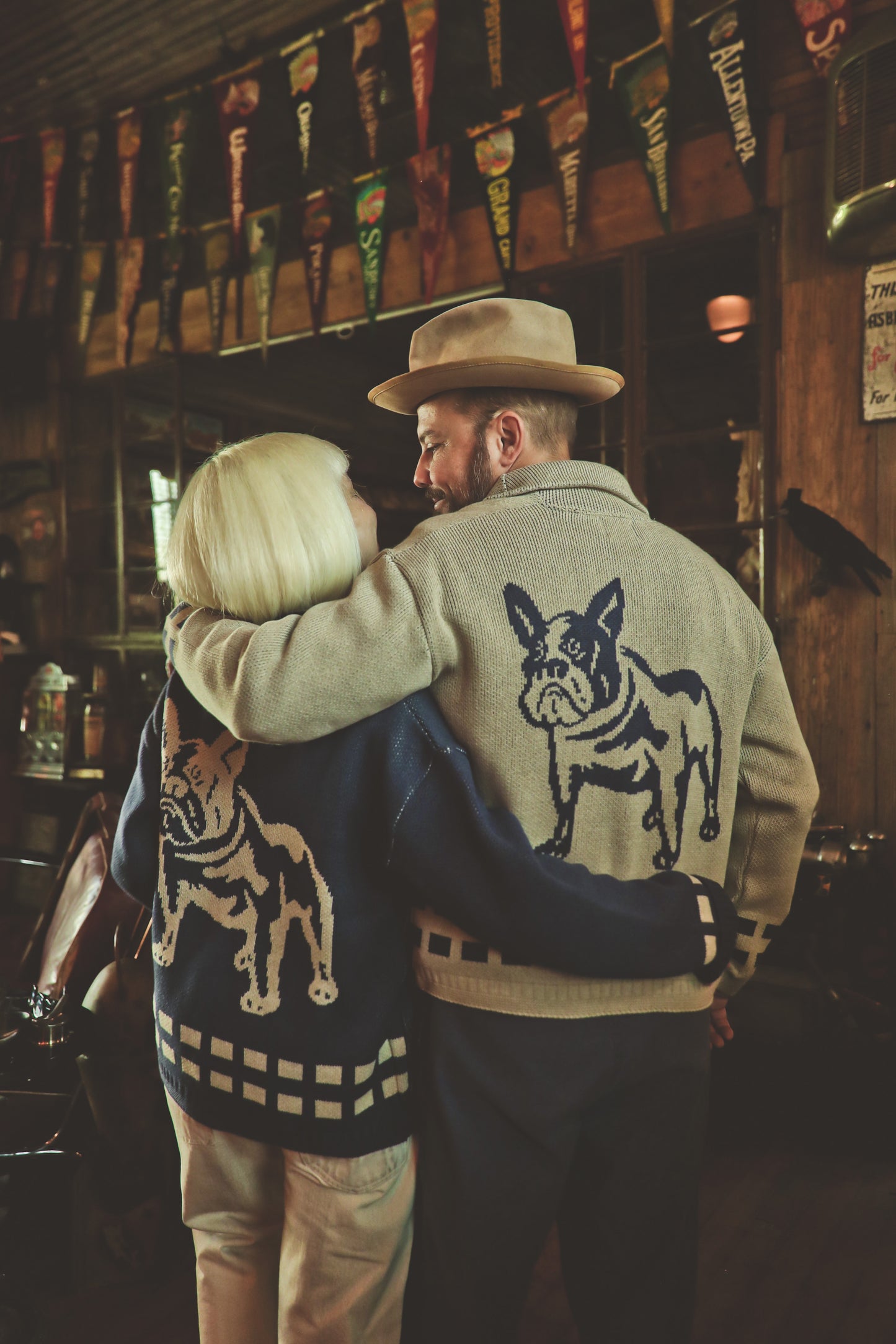 Mr. CHUBBS - SHAWL COLLAR SWEATER / OC-23-AW-09