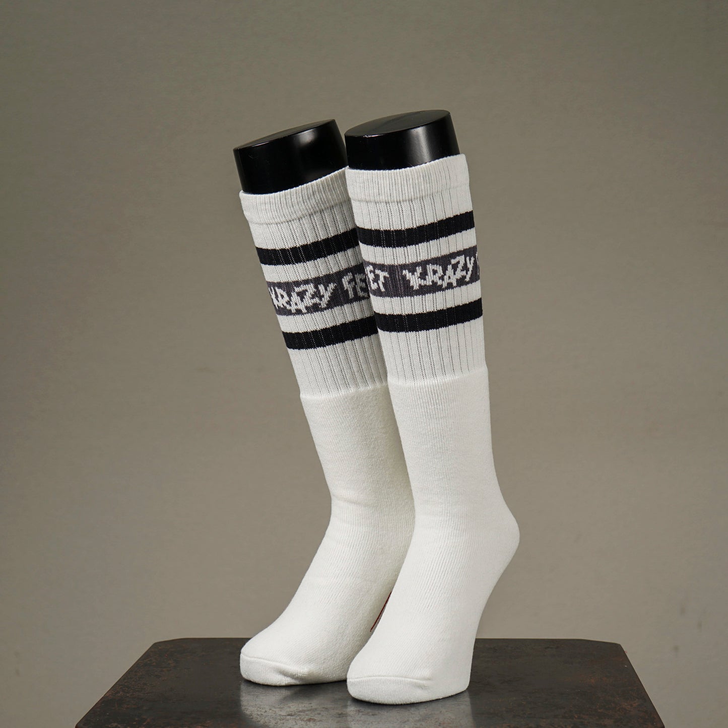 KRAZY FEET - TUBE SOCKS / WRD99G02