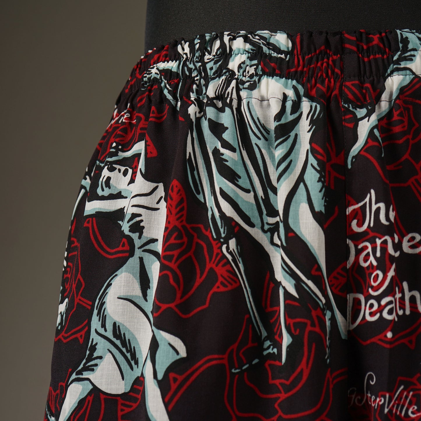 DANCE OF DEATH - EASY PANTS / GSV5106