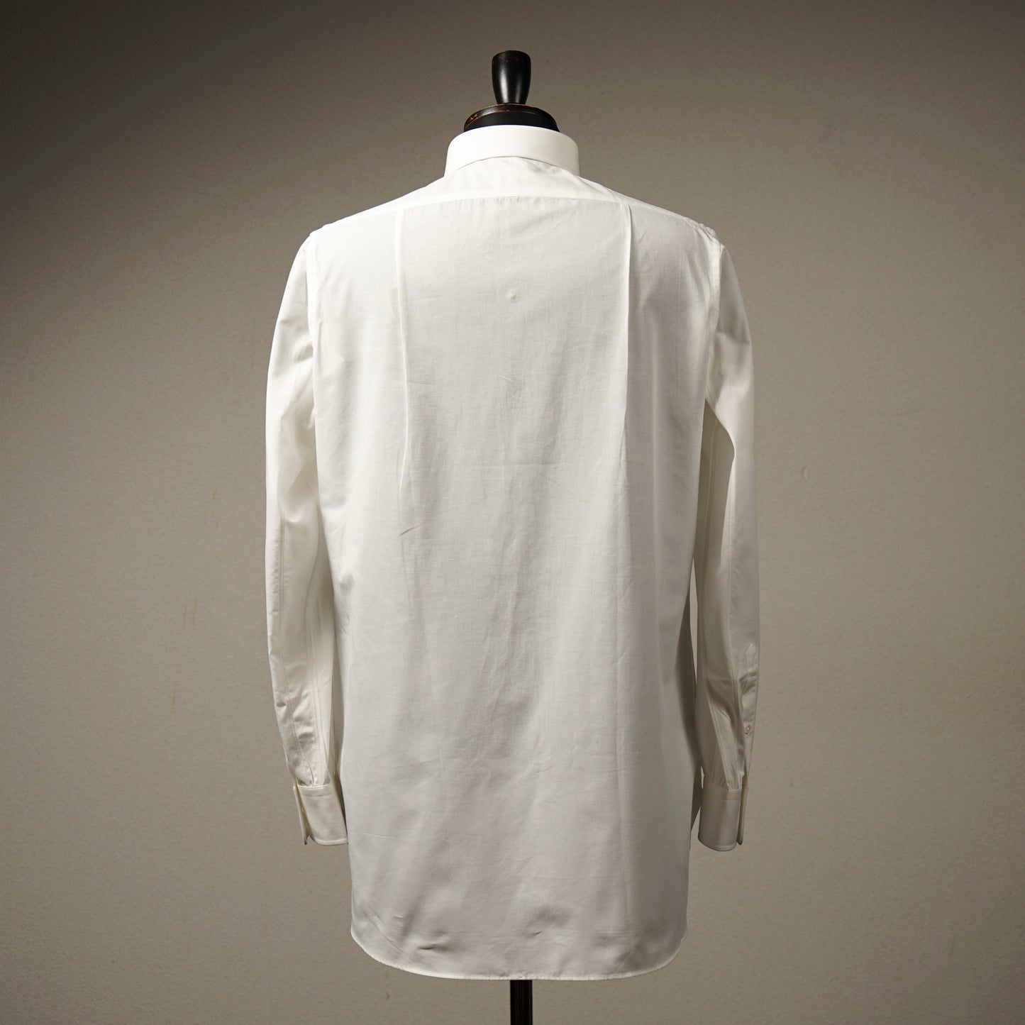 TAB COLLAR SHIRTS