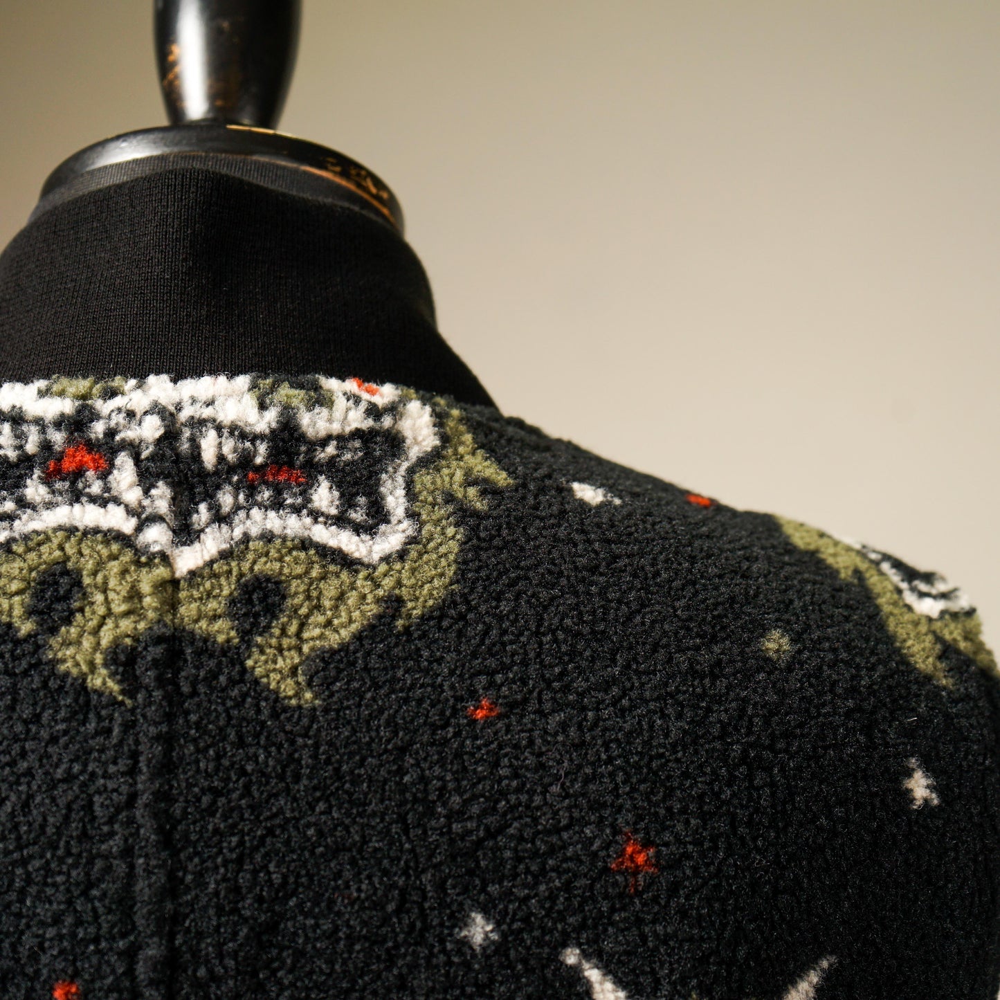 GREAT MOON MONSTER - VEST / WRD-22-AW-08