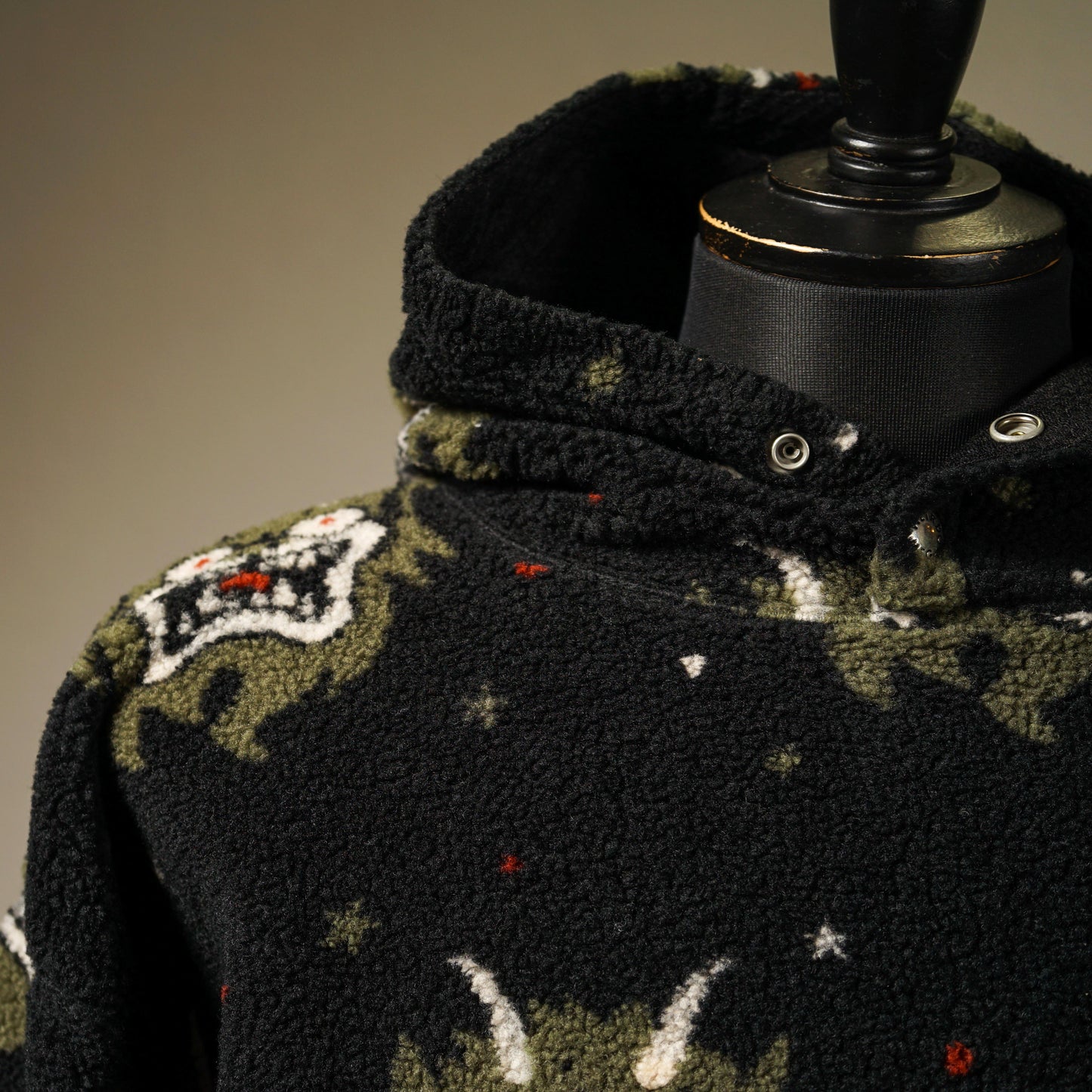 GREAT MOON MONSTER - HOODIE / WRD-22-AW-09