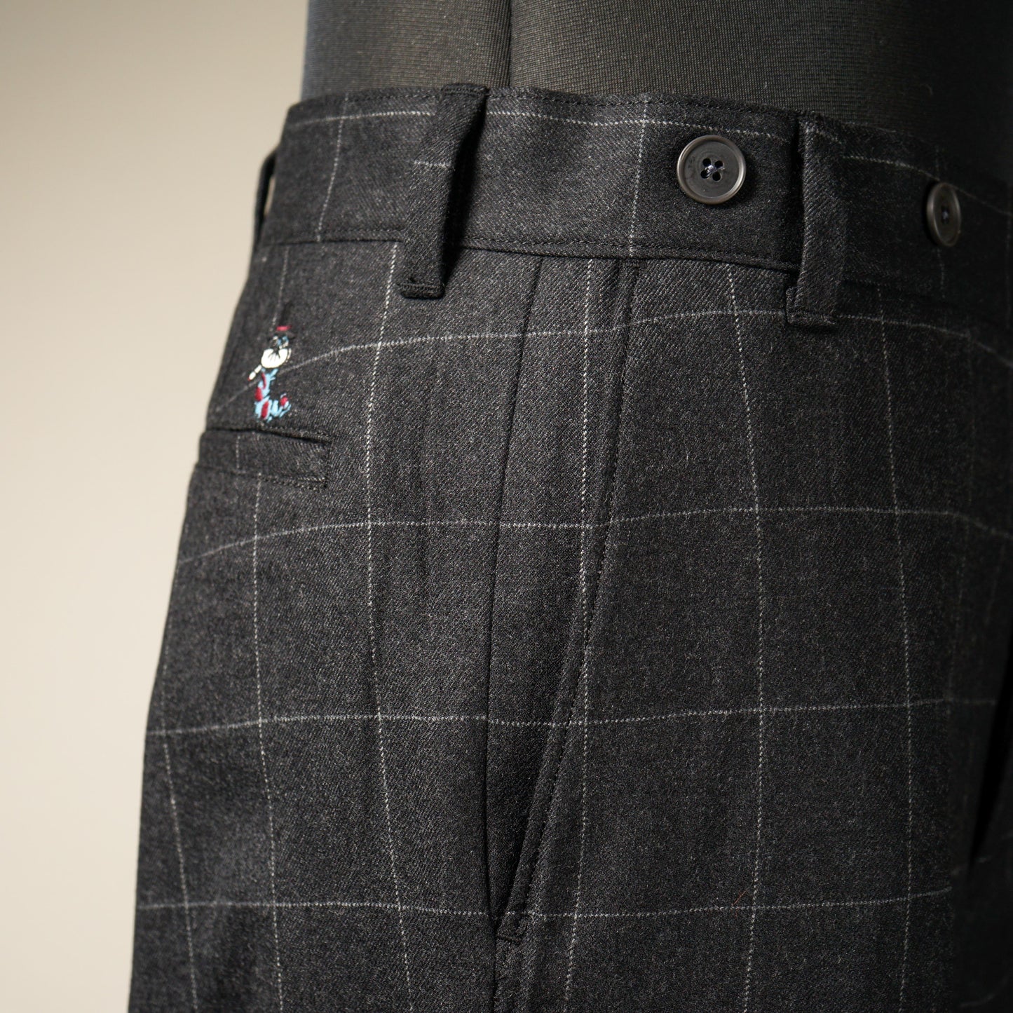 WORM - CHECK SLACKS / WRD-22-AW-06