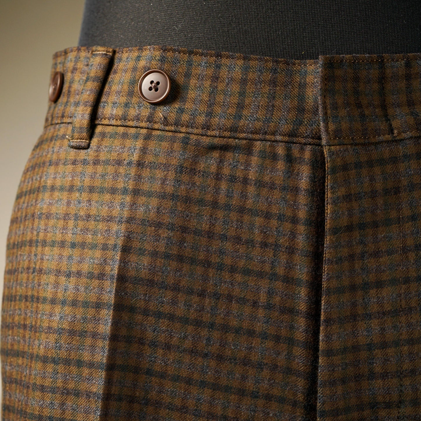 WORM - CHECK SLACKS / WRD-22-AW-06