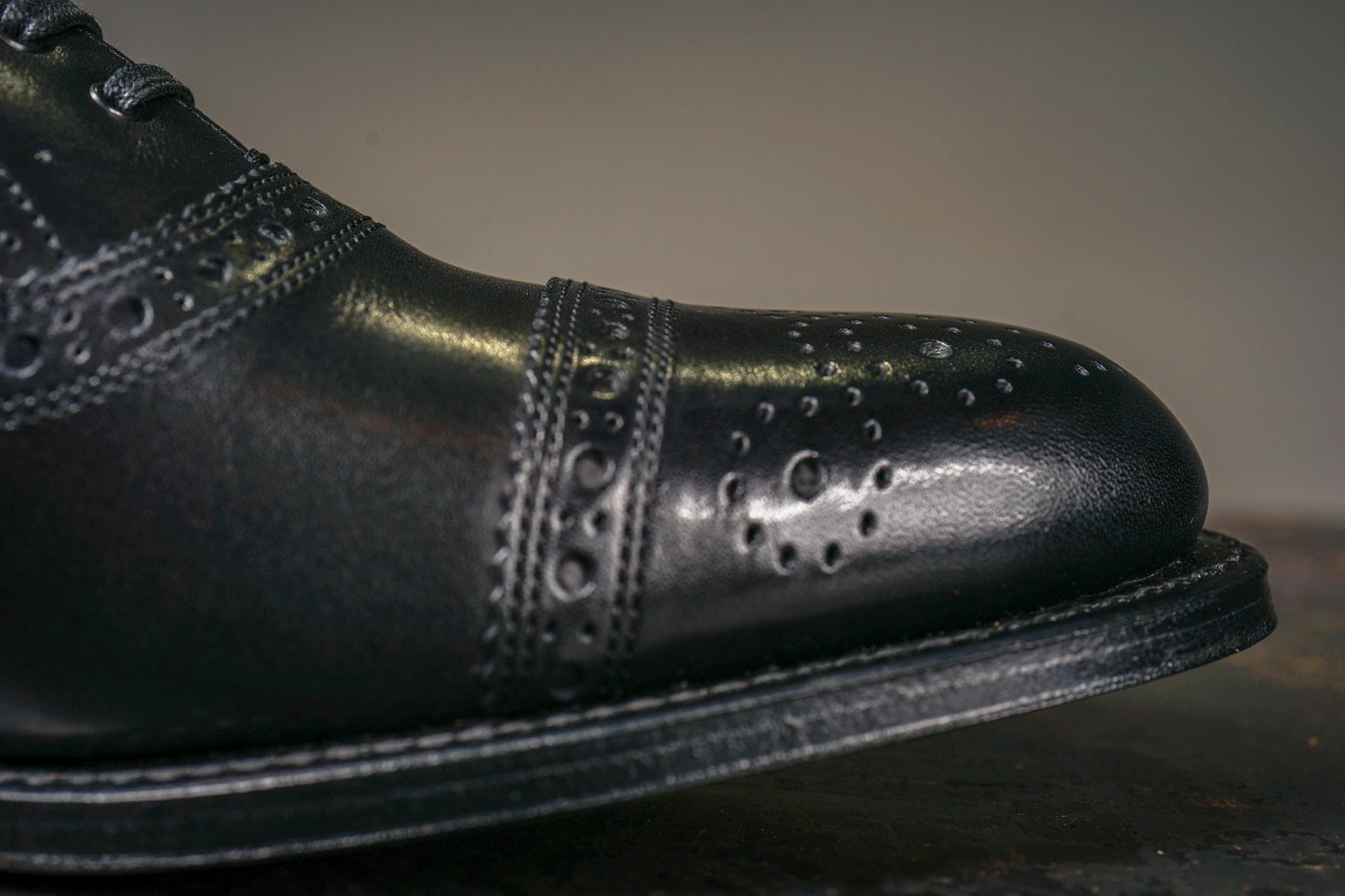 SEMI BROGUE OXFORD SHOES