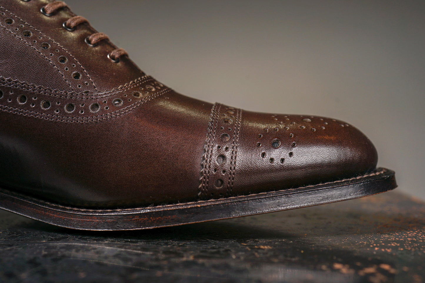 SEMI BROGUE OXFORD SHOES