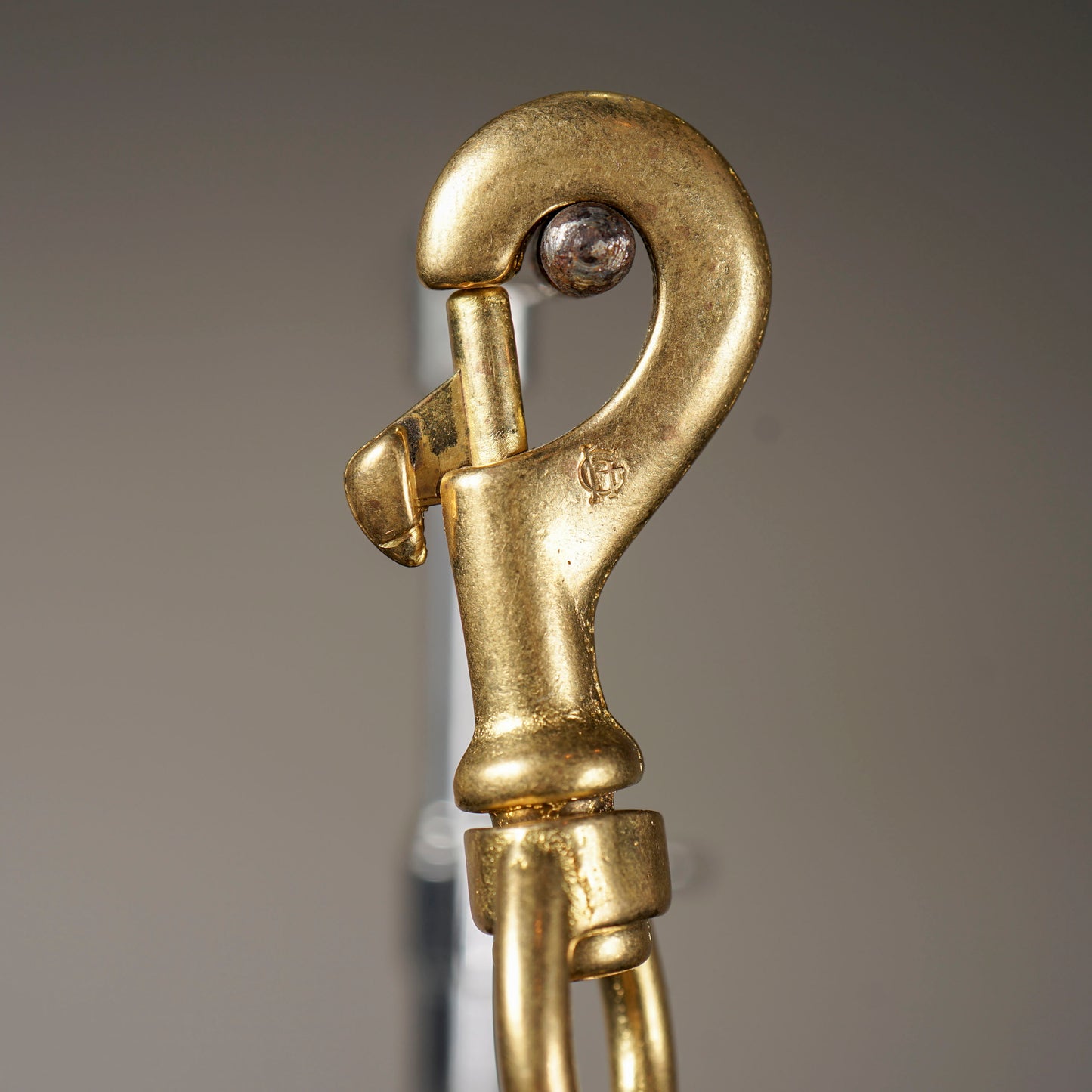 SWIVEL SNAP KEY HOLDER W/DOG TAG