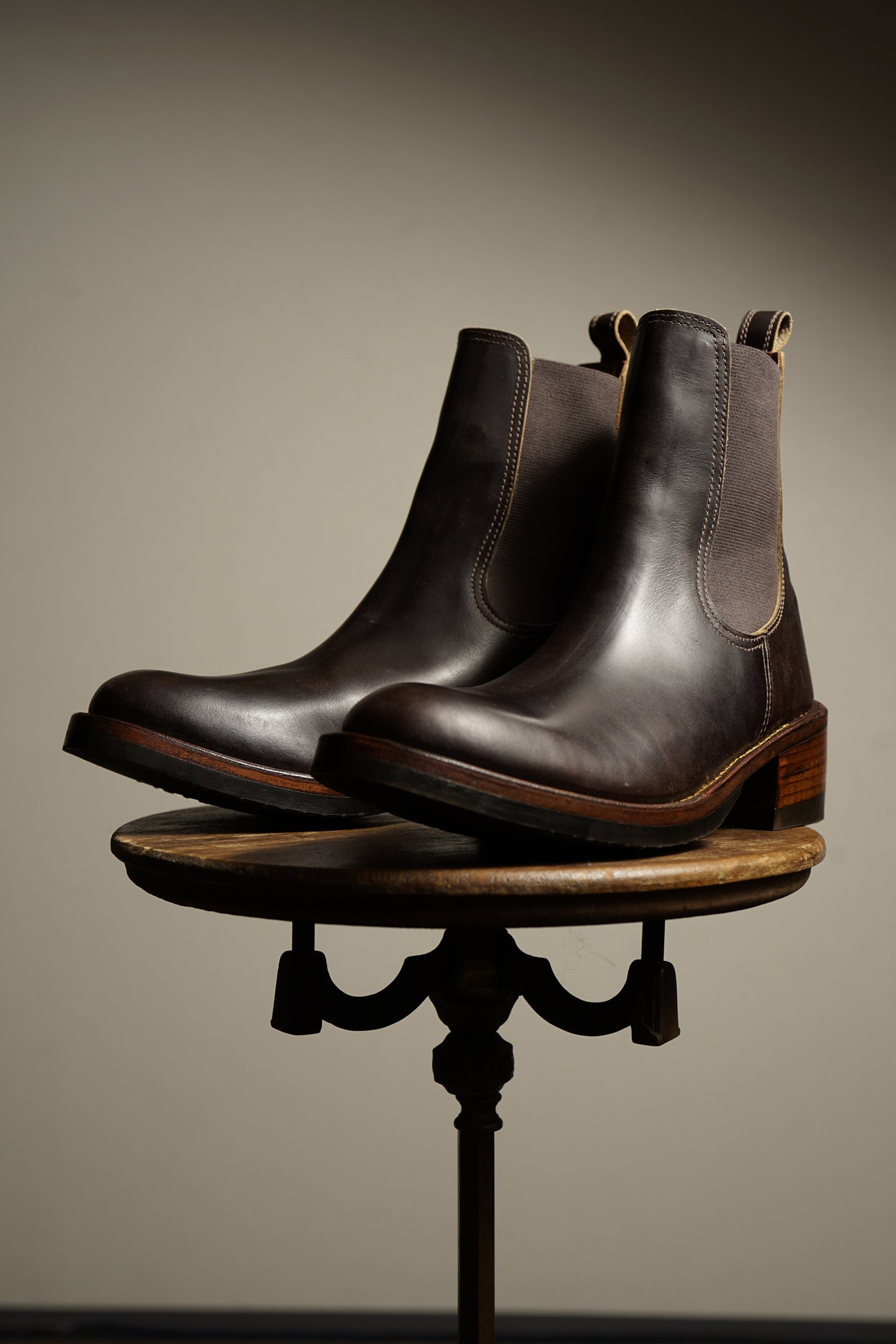 SIDE GORE BOOTS