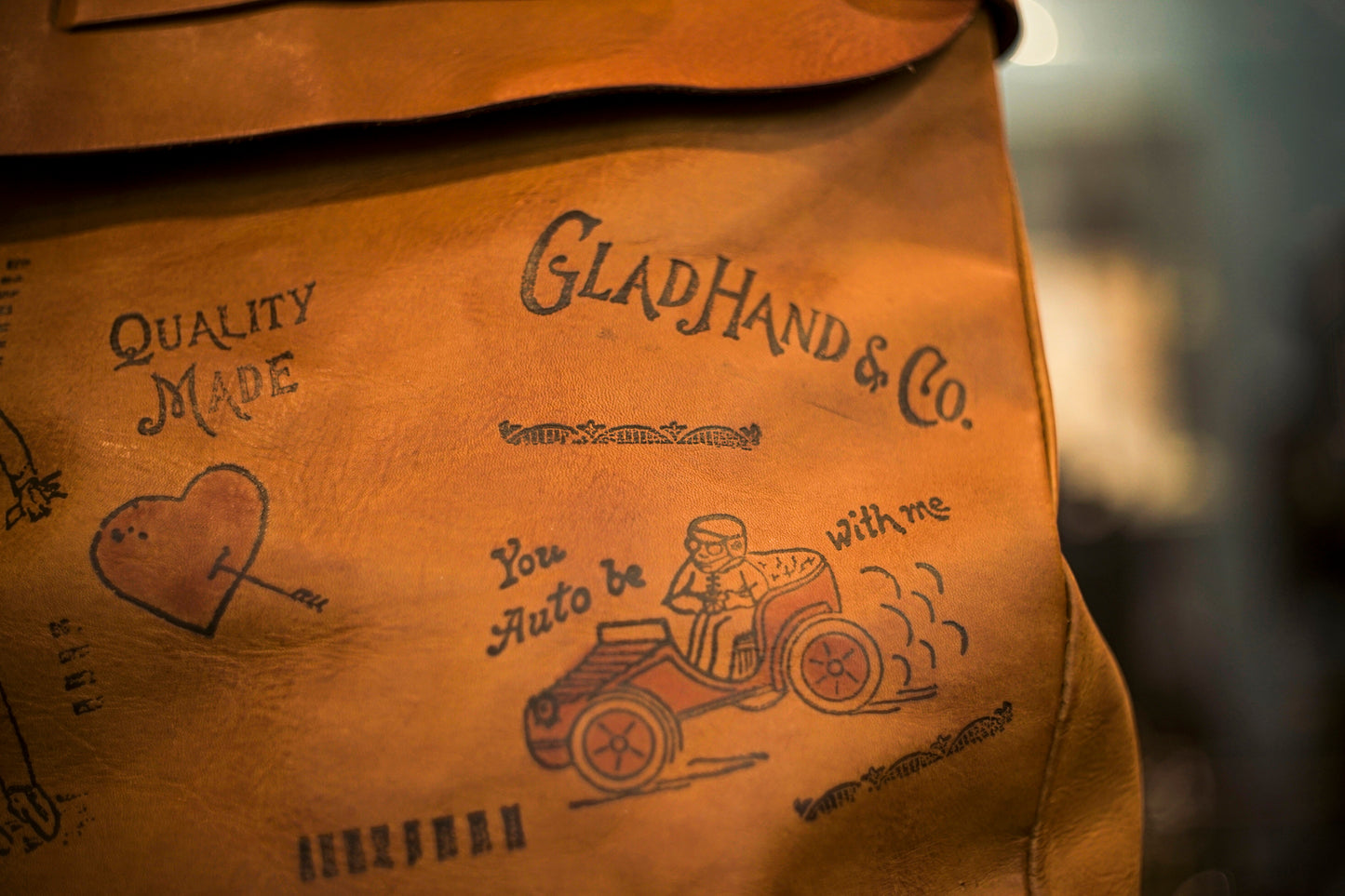 LEATHER VOYAGE 2WAY RUCKSACK "GLAD POSTALS"