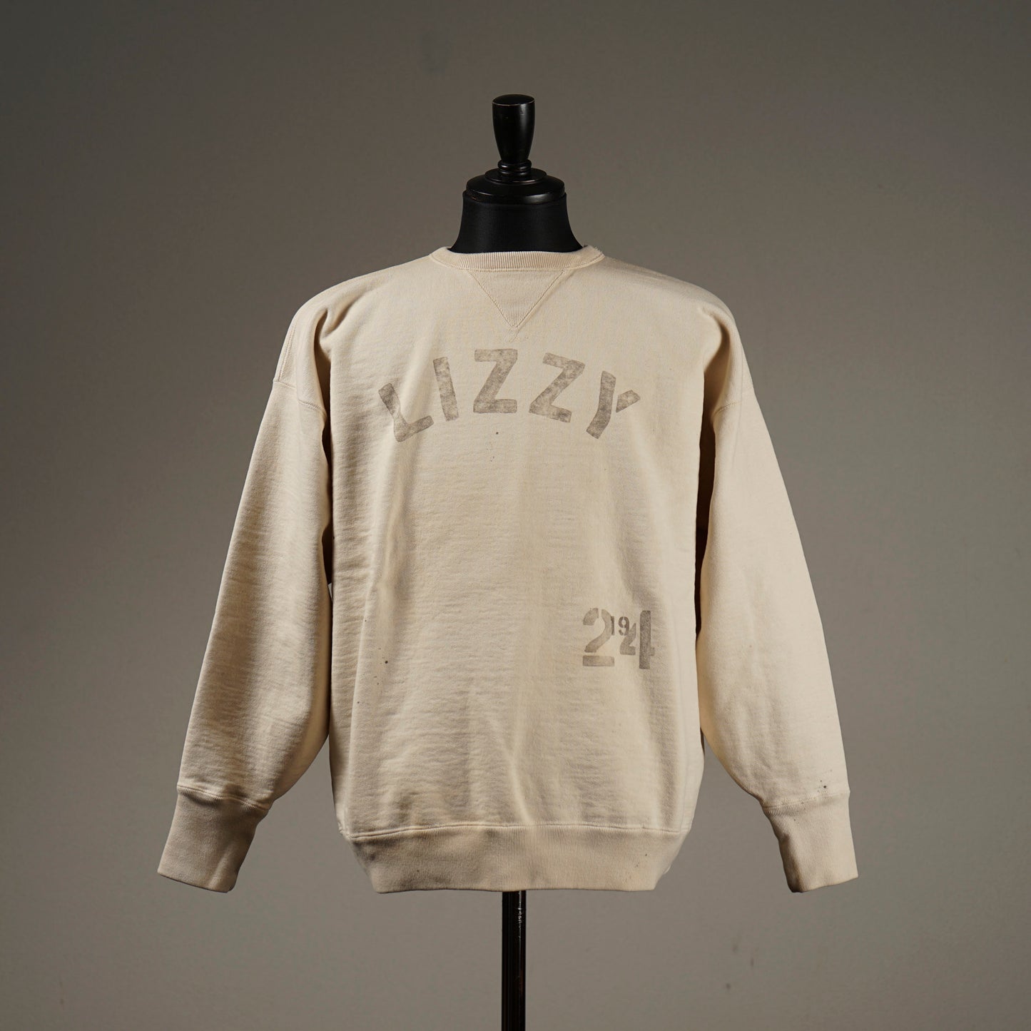 LIZZY - SWEAT / BYGH-24-AW-13