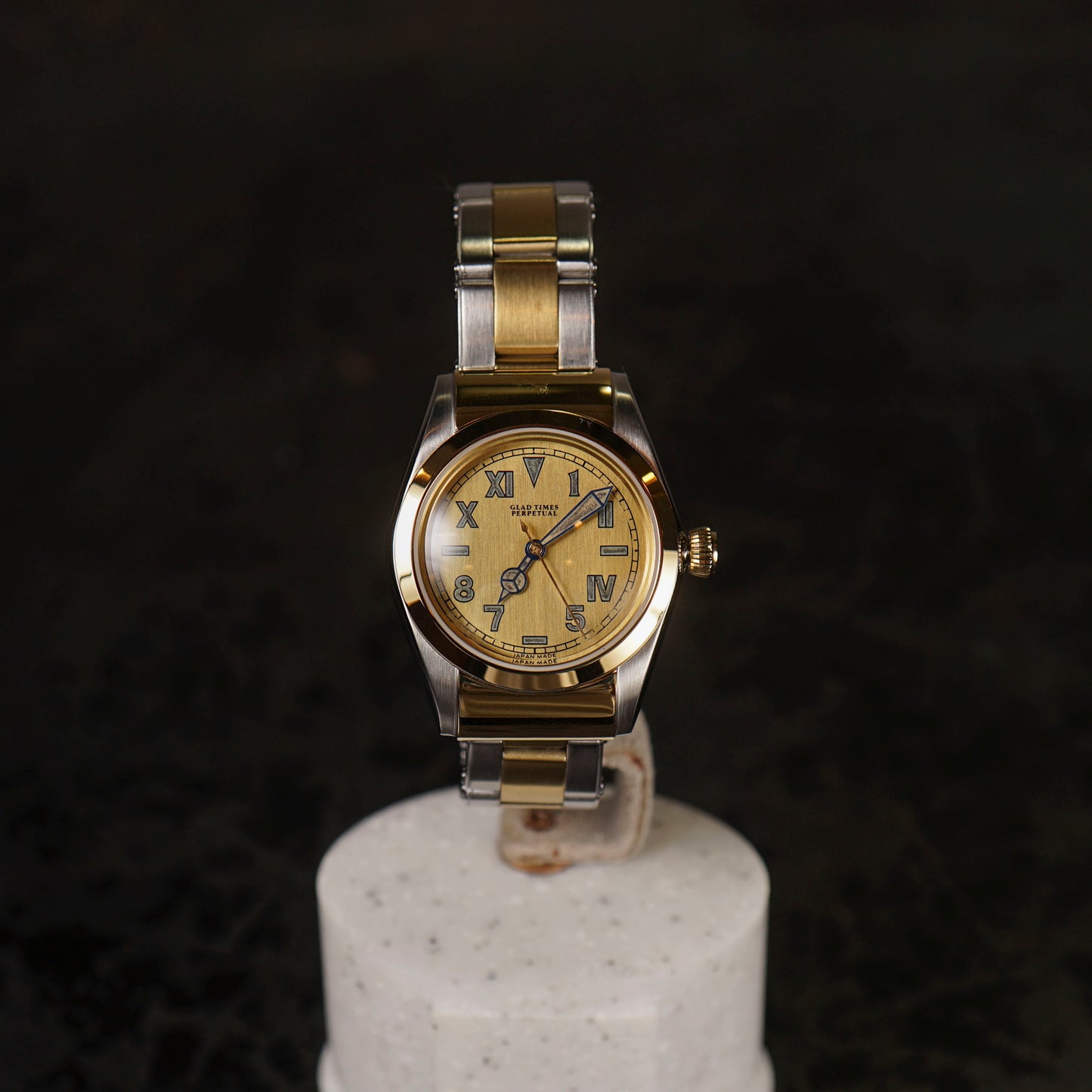 GLAD TIMES - CALIFORNIA DIAL "15th Anniv." GOLD SILVER / x VAGUE WATCH